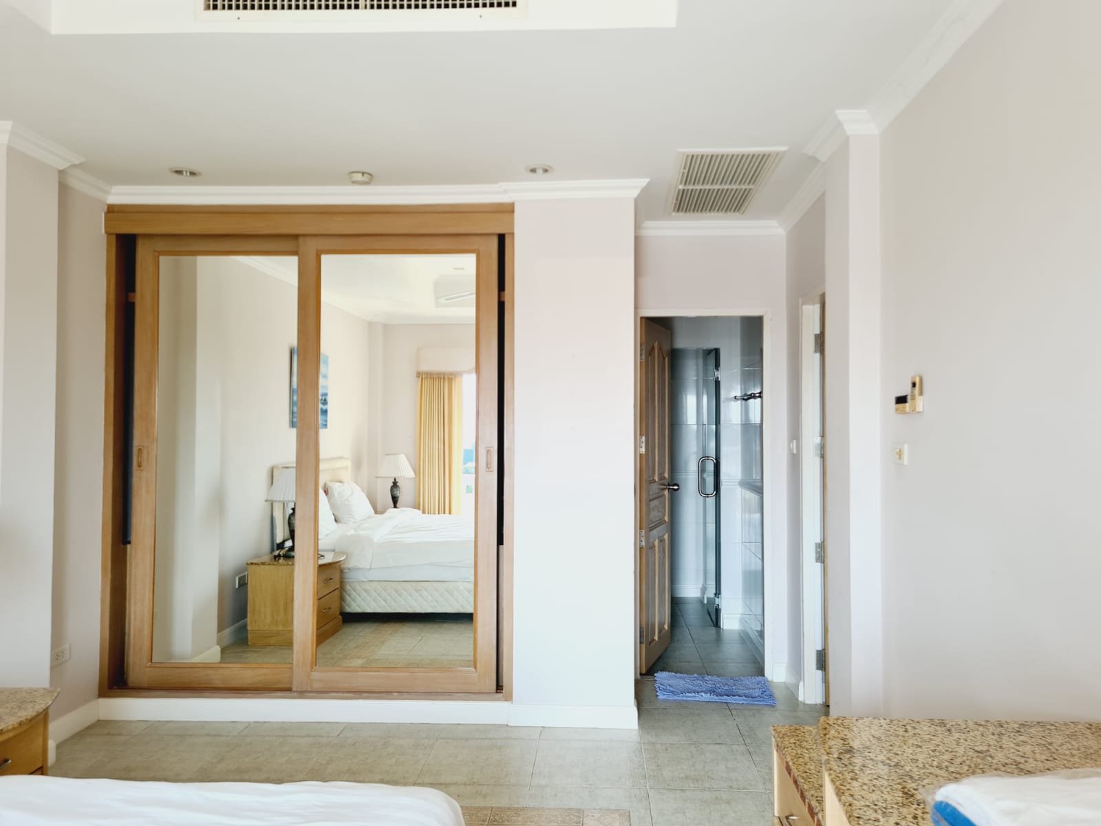 1 bedroom apartment with balcony and garden, Karon