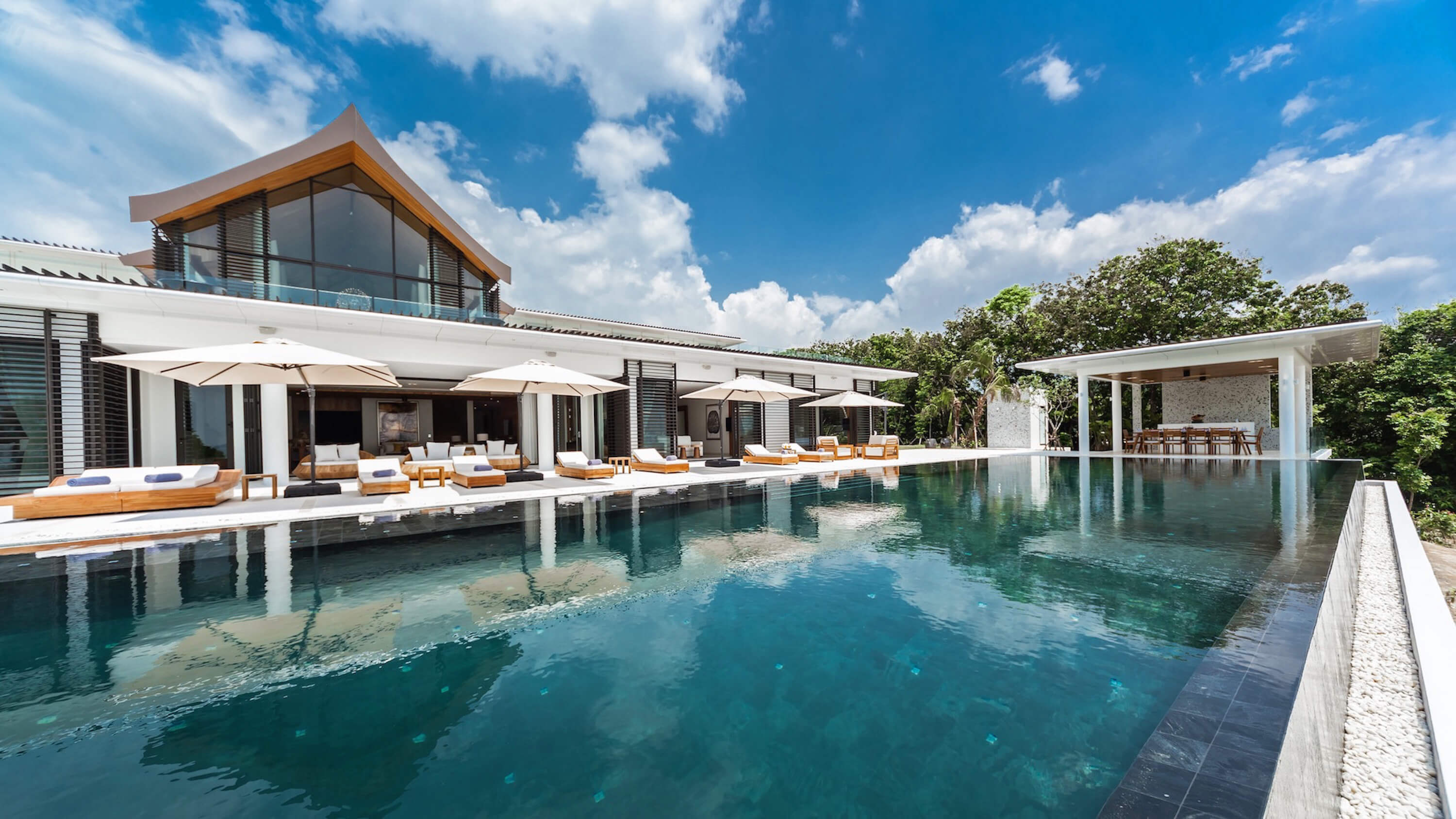7 bedroom villa on the east coast of Phuket in the exclusive Cape Yamu estate