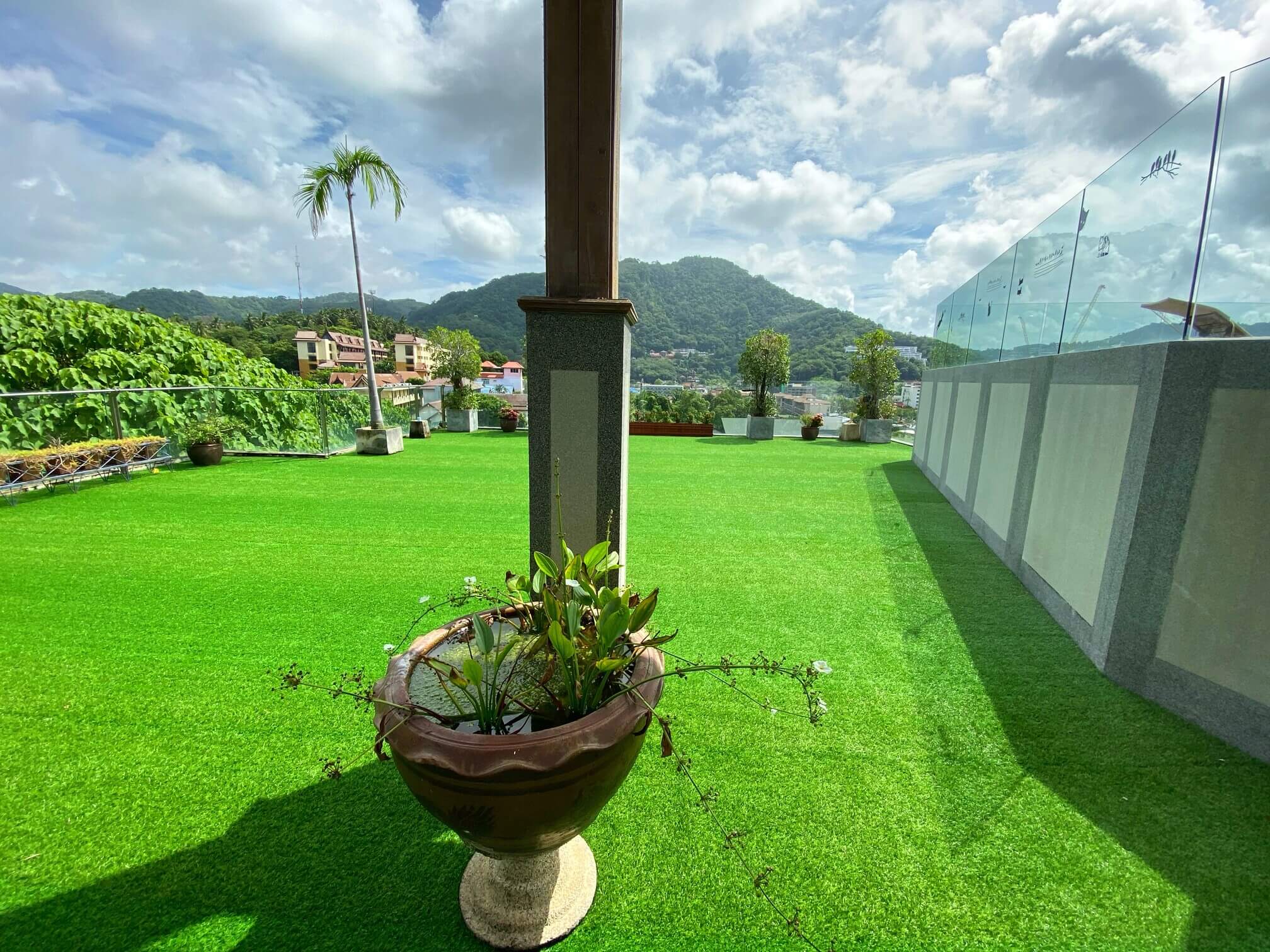 One-Bedroom Apartment with Private Balcony, Kata
