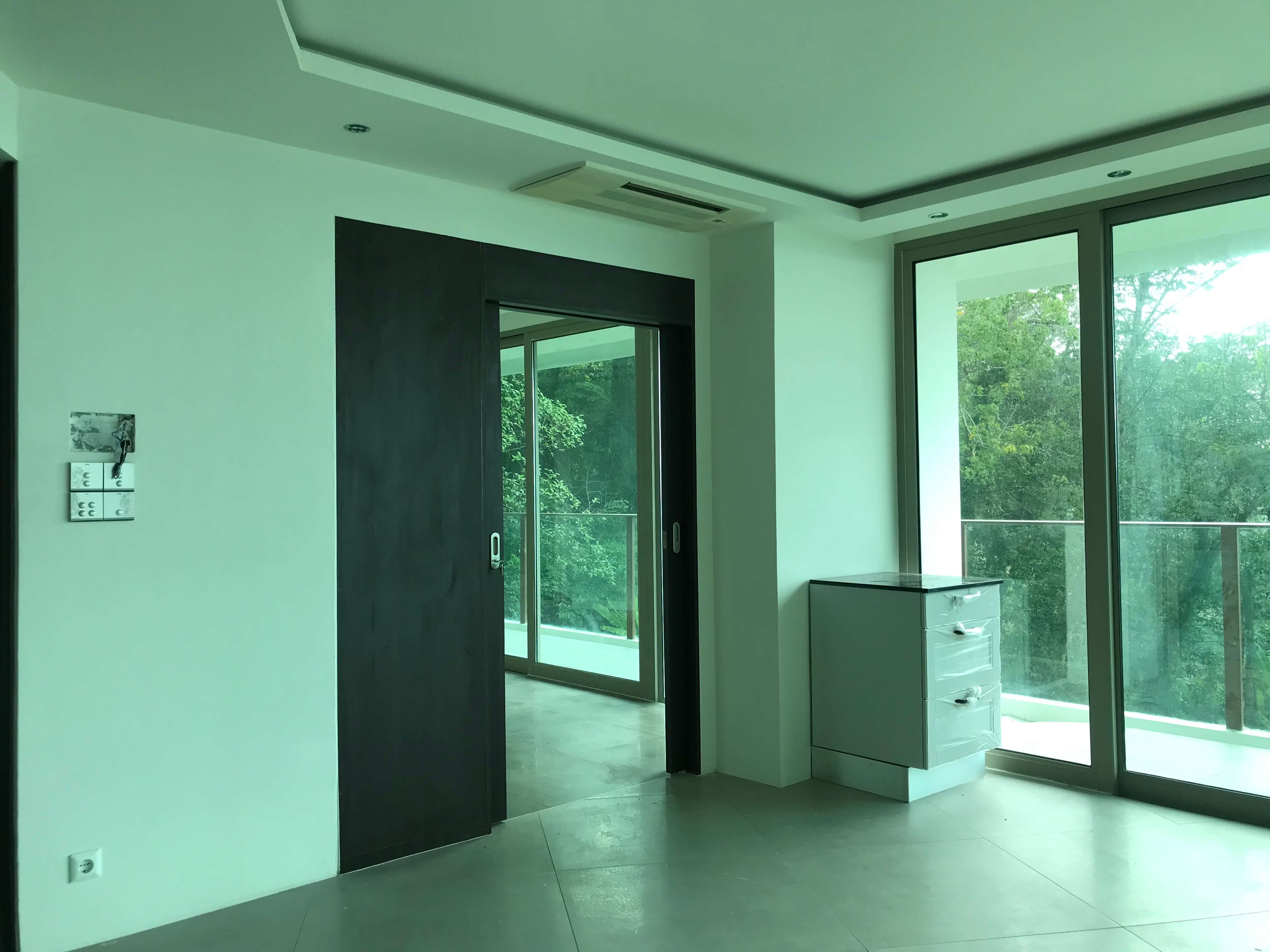 Apartment with a large private balcony and a picturesque view, 2 rooms, Kamala