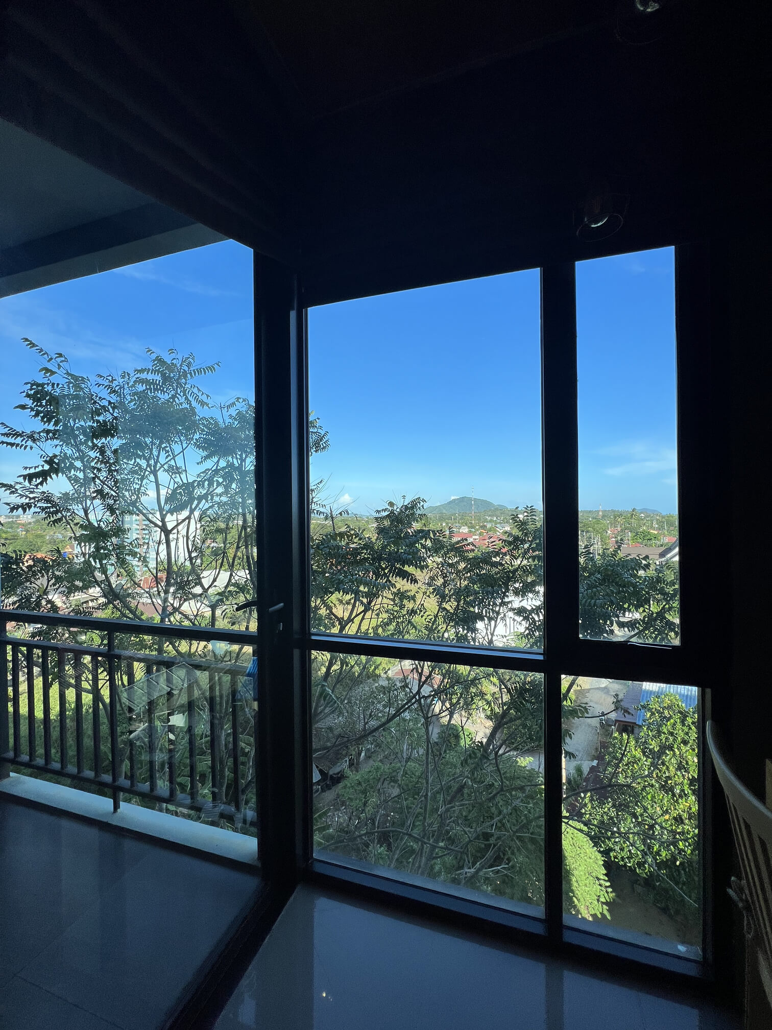Studio apartment in a residential complex within walking distance of Nai Harn Beach