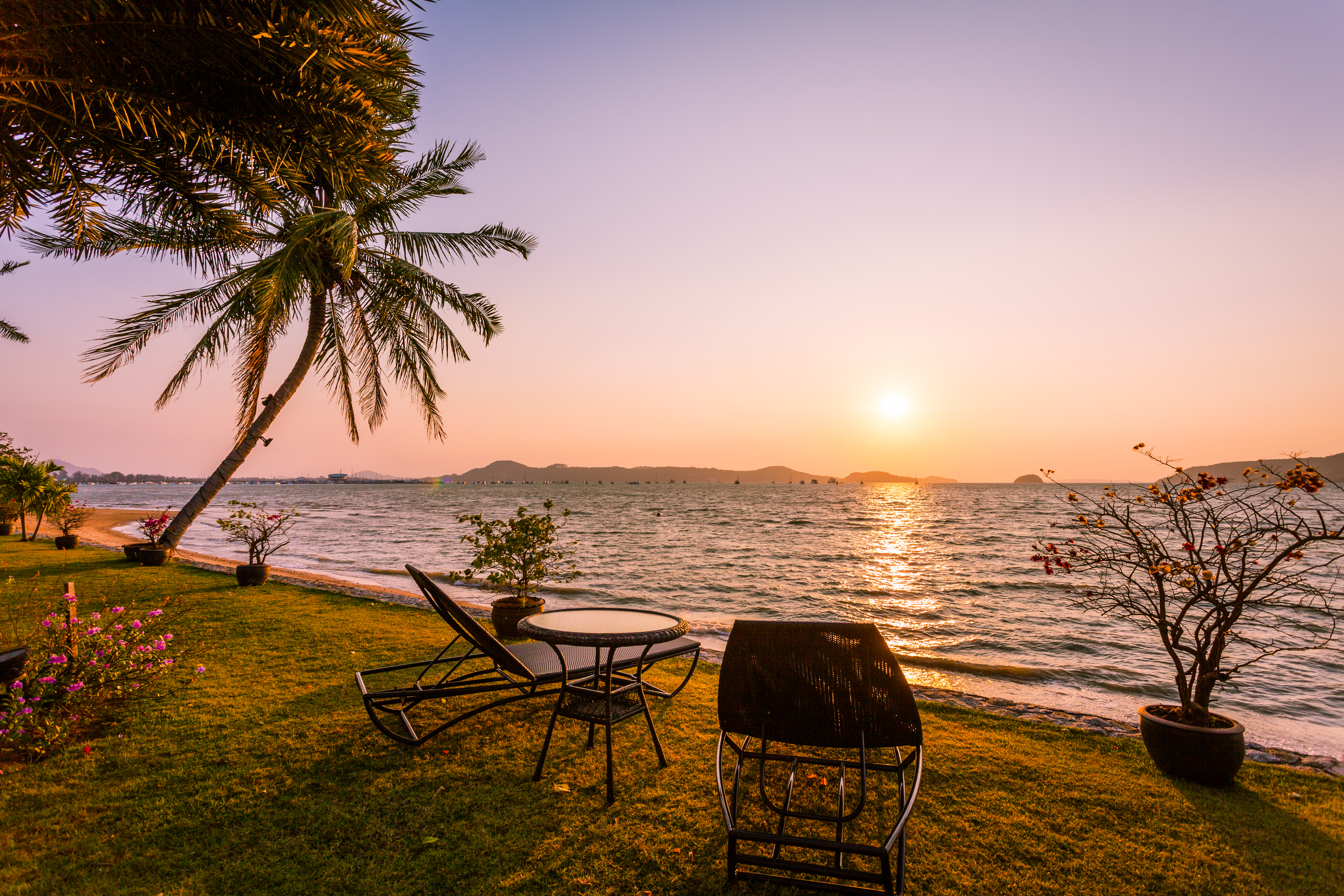 Luxurious two-storey villa with sea views and a private pool in Rawai, 9 bedrooms