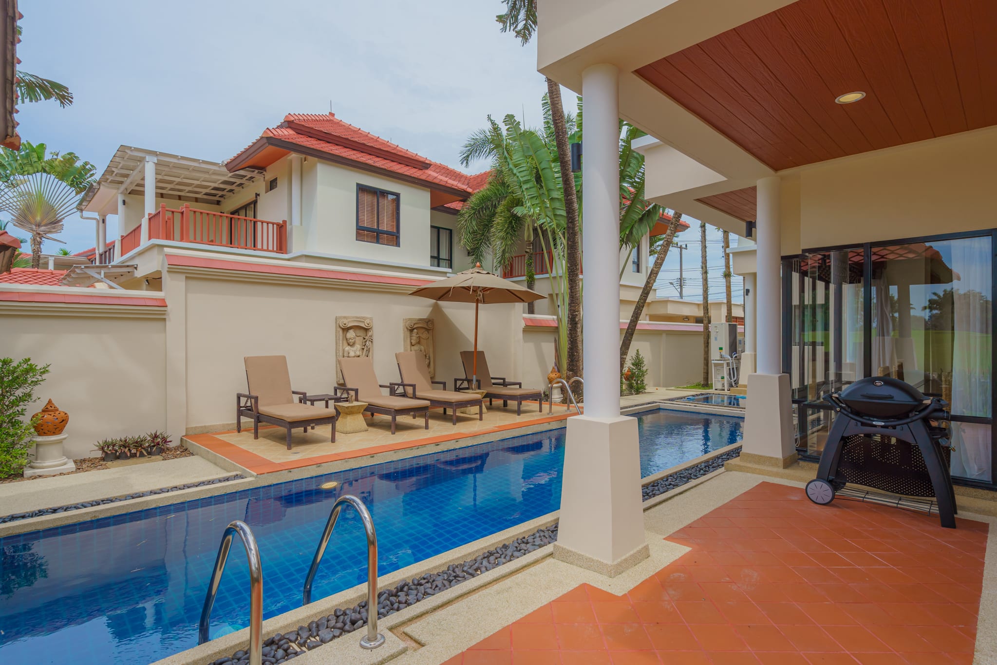 Comfortable villa with pool, 3 bedrooms, Bangtao