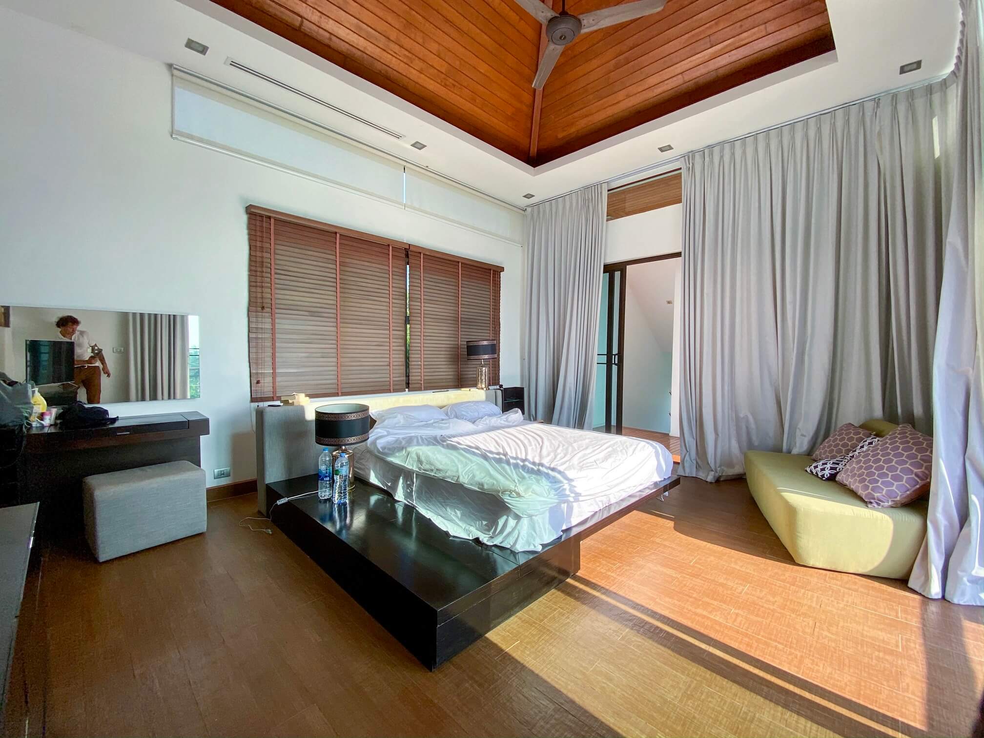 Stylish 4 bedroom villa, Rawai