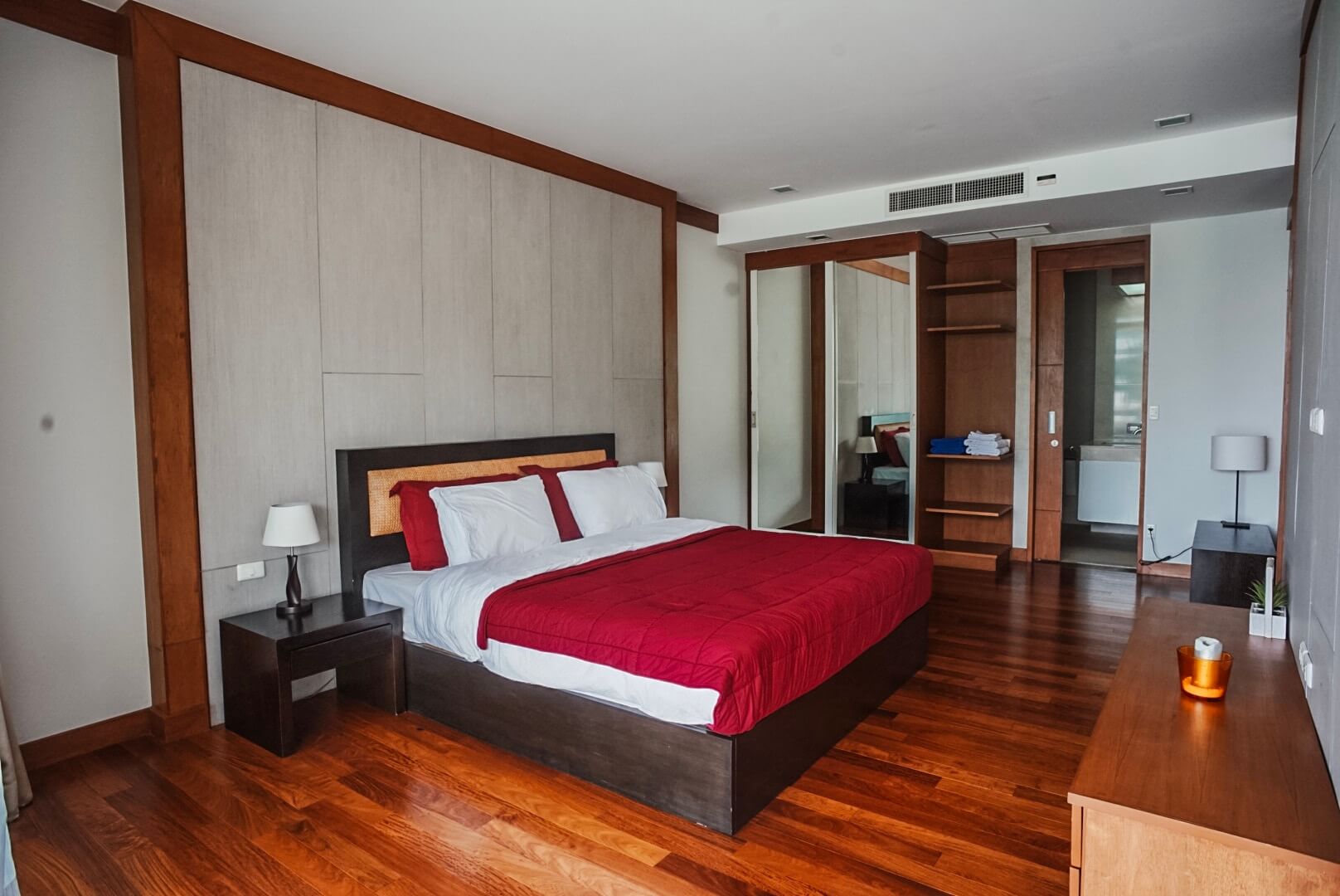 Modern Design One-Bedroom Apartment, Kata