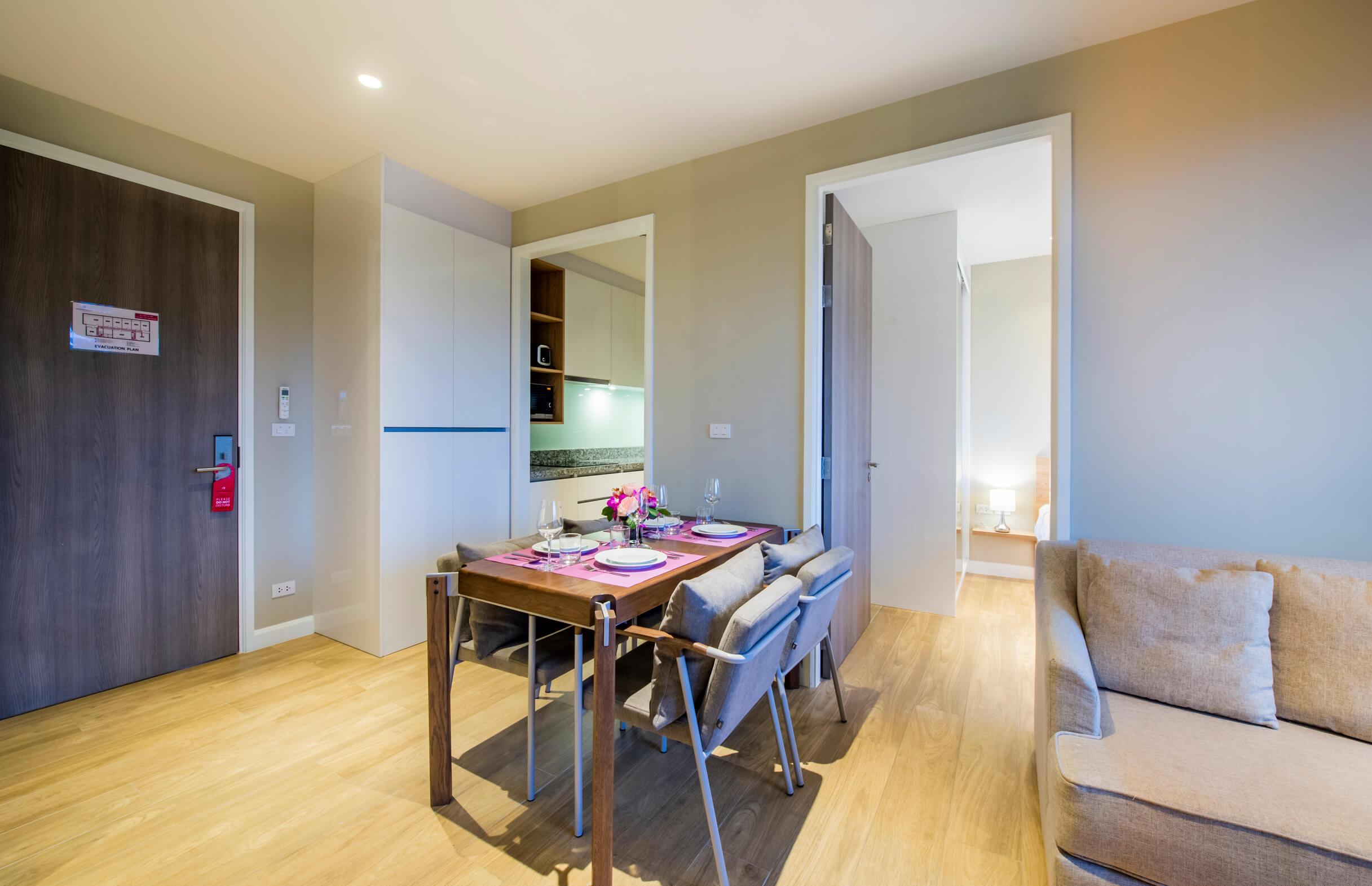 Apartment overlooking Phuket 2 bedrooms, Bangtao