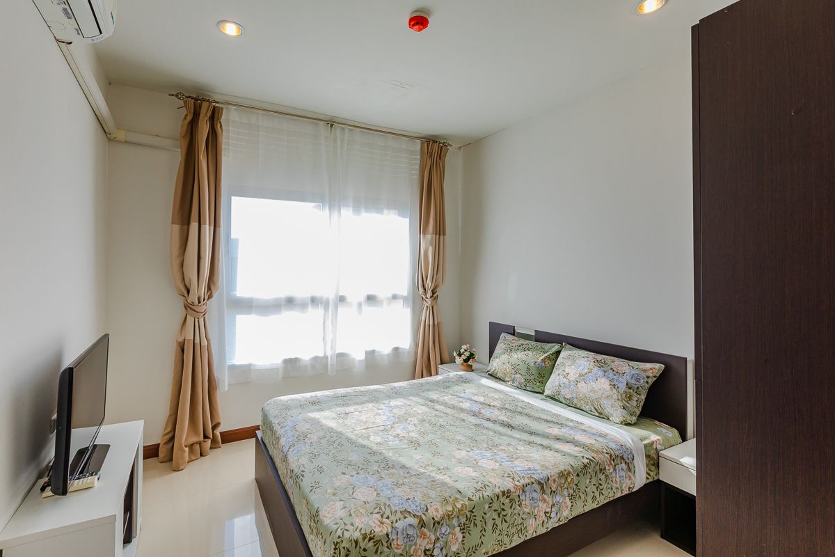 Spacious two-bedroom apartment