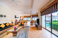 Two storey 3 bedroom villa in Bangtao
