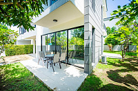 Luxurious 4 bedroom rooftop pool villa, Bangtao