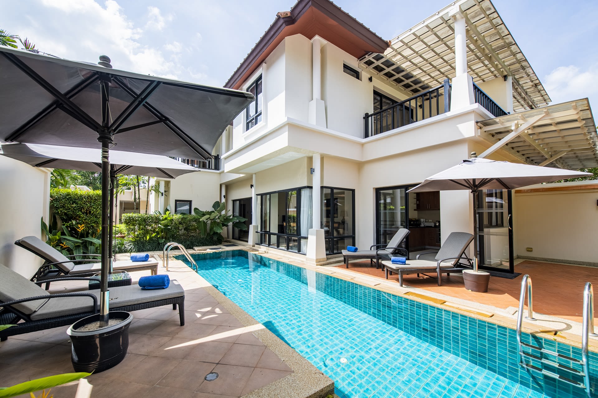 Comfortable villa with pool, 3 bedrooms, Bangtao