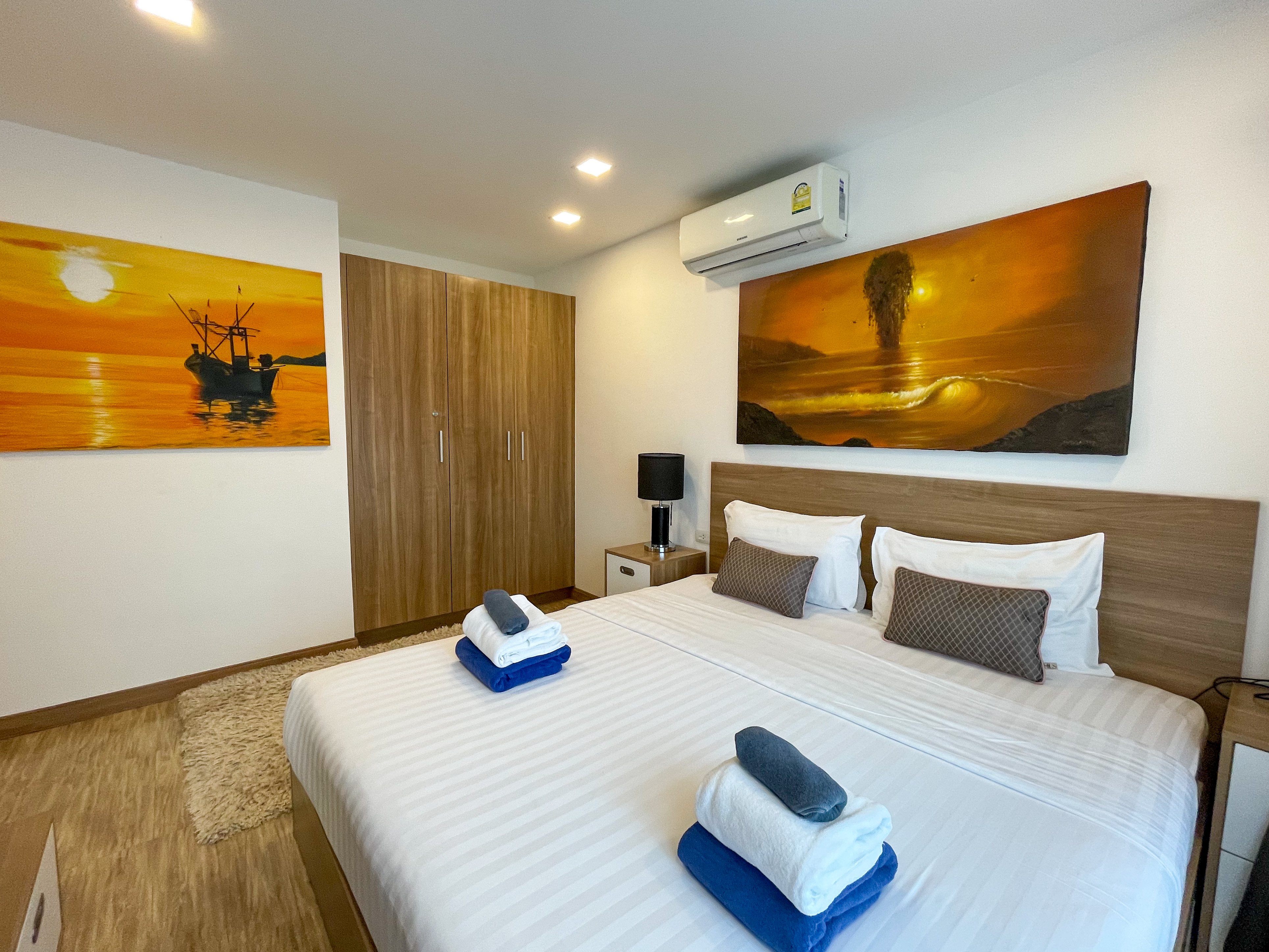 2 bedroom apartment near the beach, Nai Harn