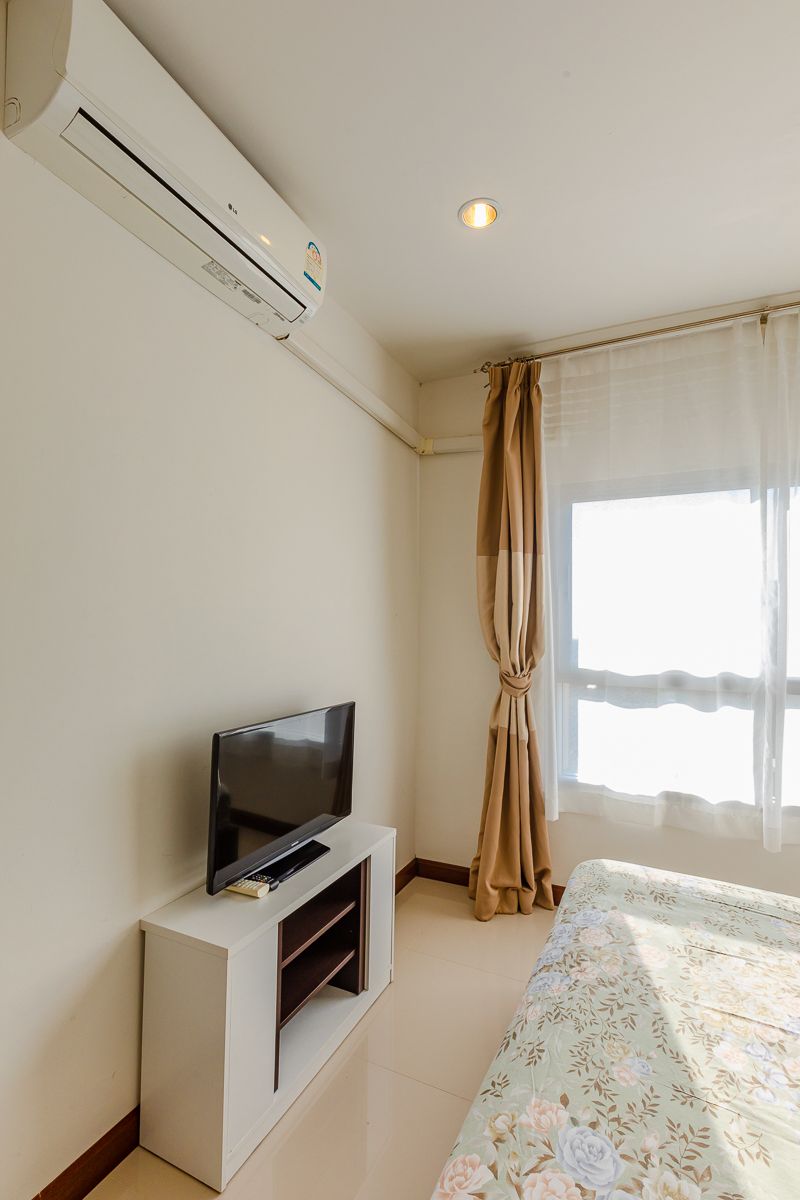 Spacious two-bedroom apartment