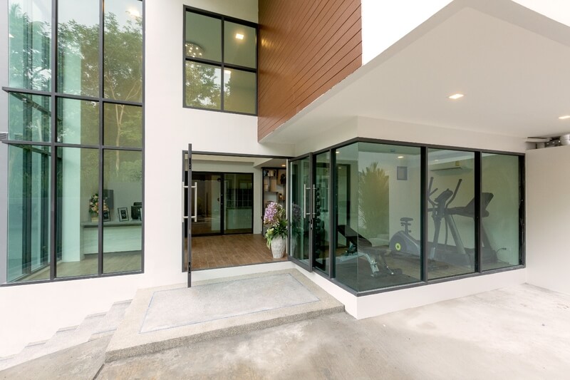 Spacious apartment with a balcony and mountain views, 1 bedroom, Kata Karon