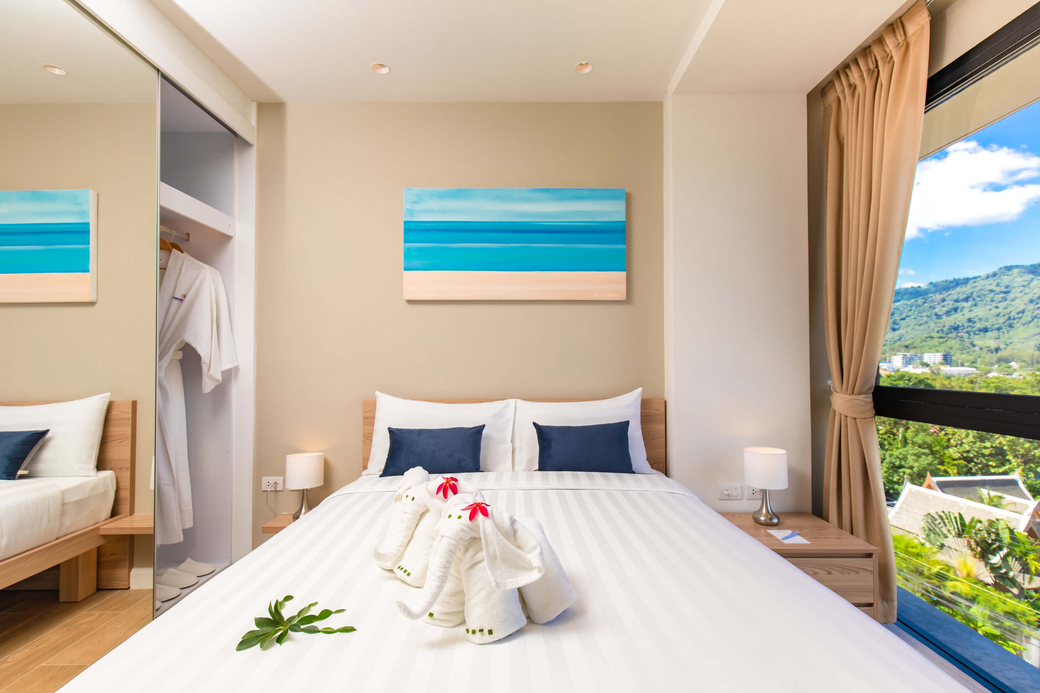 Spacious apartment with an impressive view from the balcony, Bangtao