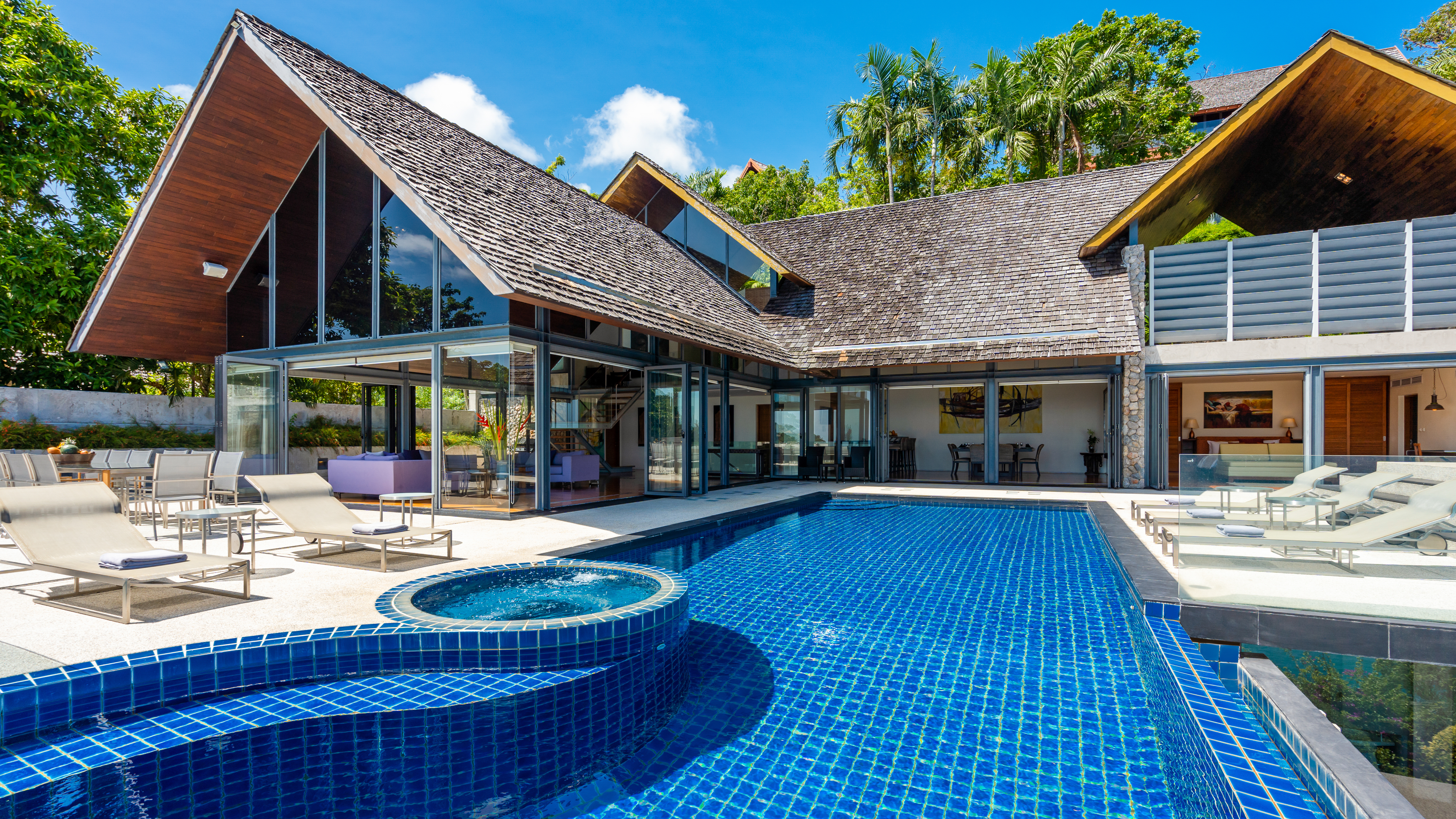 Seafront villa with stylish interior design, 6 bedrooms, Kathu
