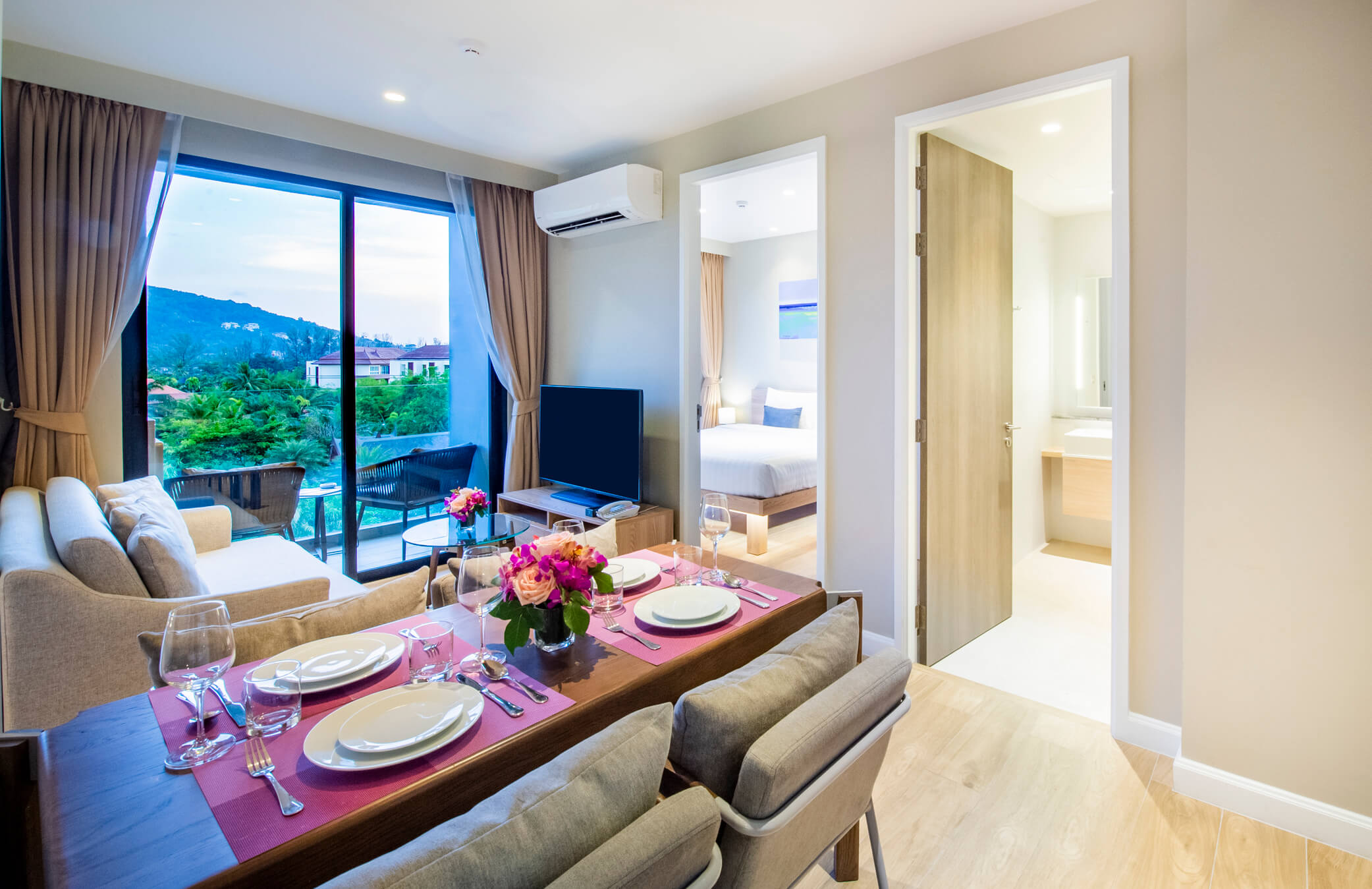 Apartment overlooking Phuket 2 bedrooms, Bangtao