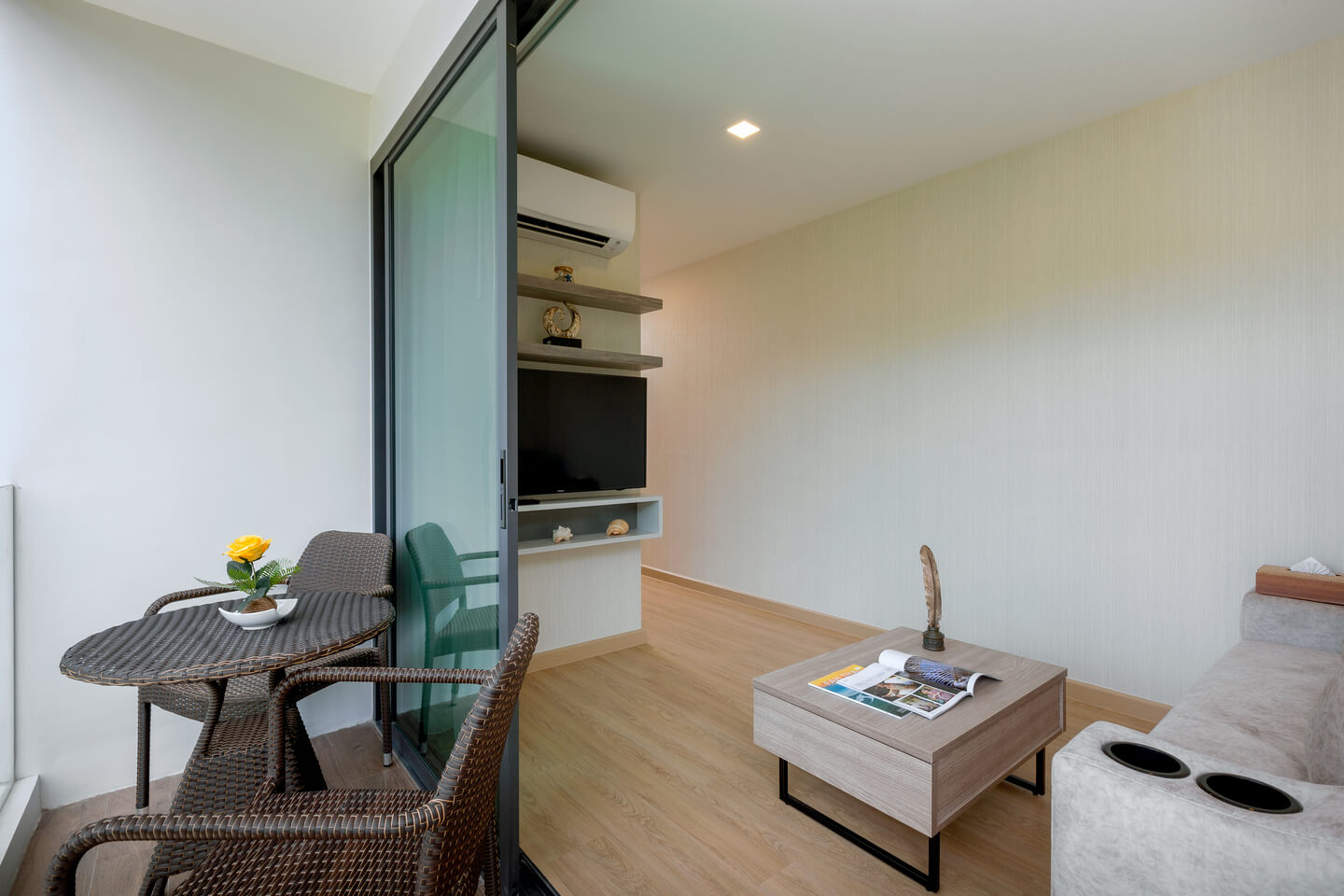 Spacious apartment with a balcony and mountain views, 1 bedroom, Kata Karon