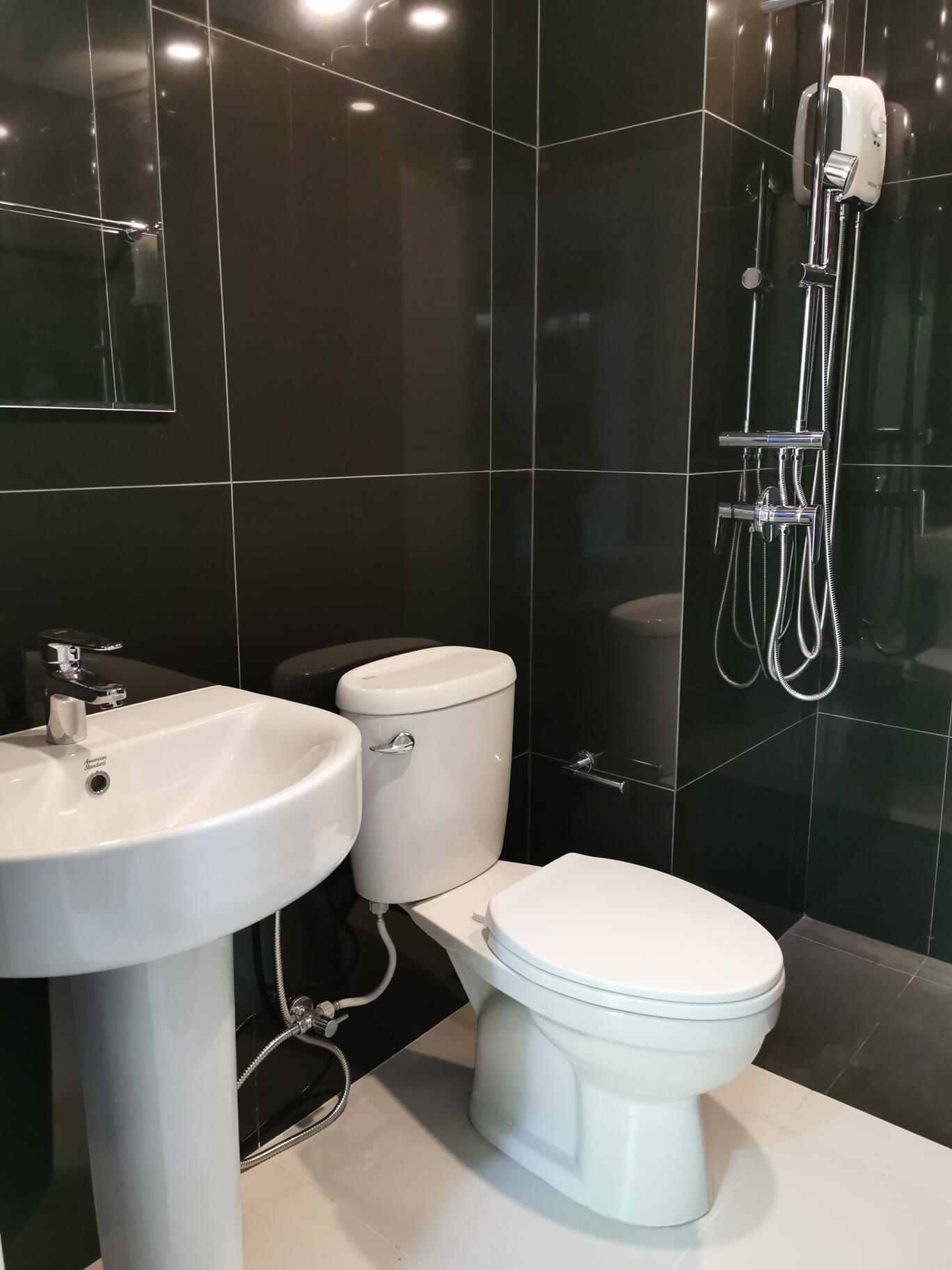 Apartment in a beautiful area with everything you need, studio, Thalang
