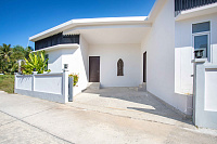 Large cozy villa with a private pool in Rawai, 3 bedrooms