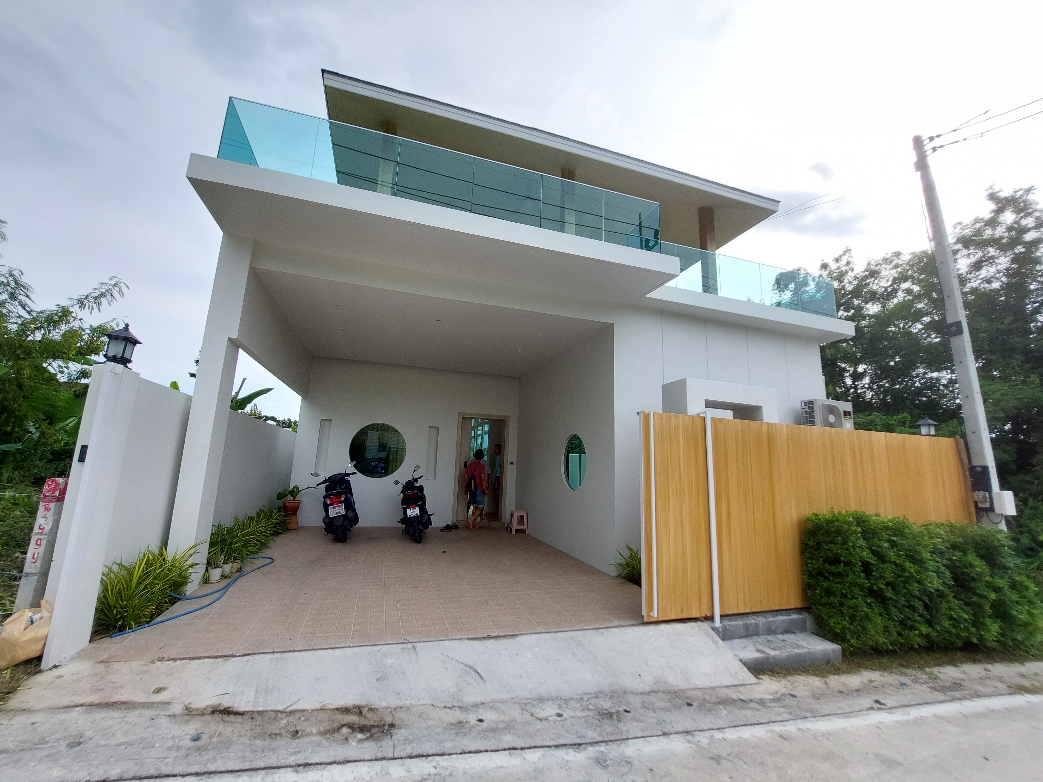 Spacious villa with rooftop gazebo, 3 bedrooms, Rawai