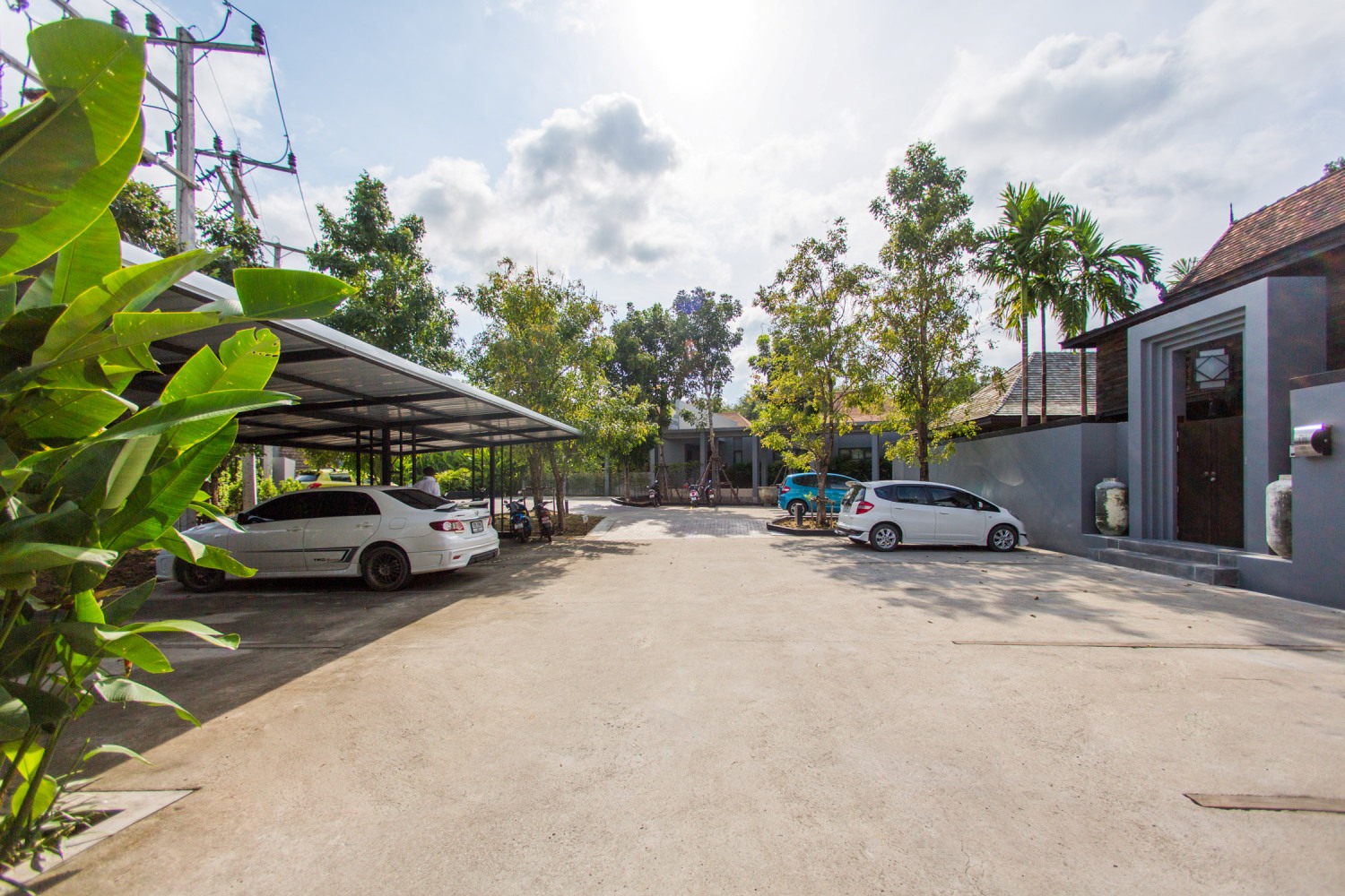 Villa with a pool in Nai Harn, 2 bedrooms