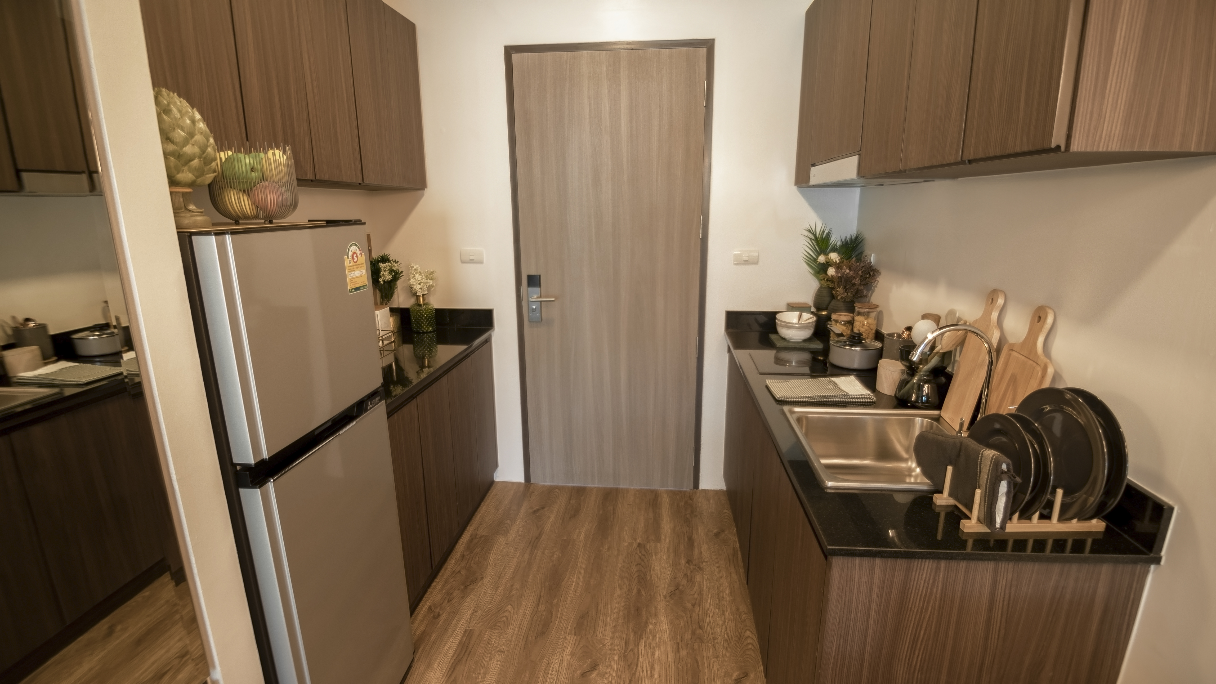 Spacious apartment with designer renovation and a breathtaking view from the window to the nature of the island, 1 bedroom