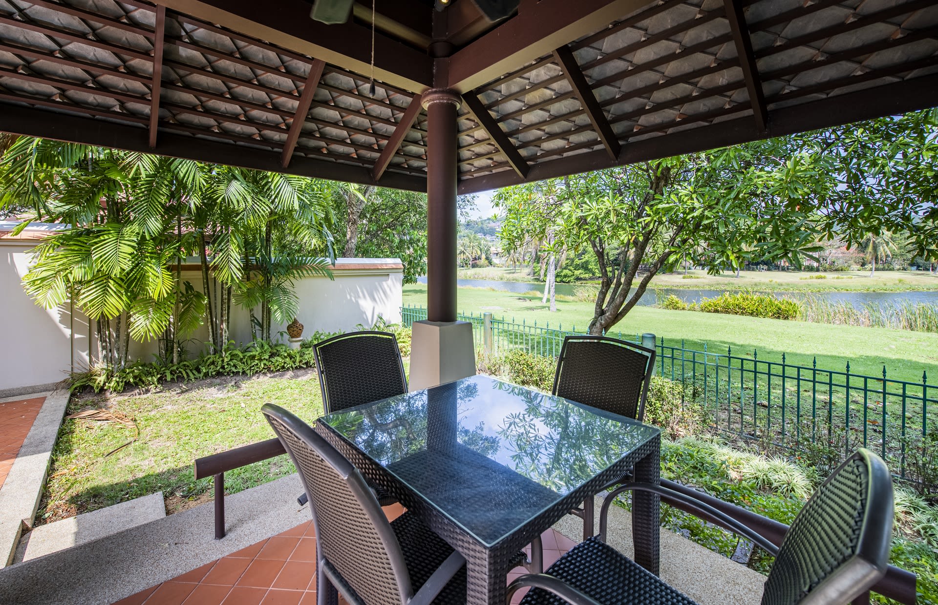Comfortable villa with pool, 3 bedrooms, Bangtao