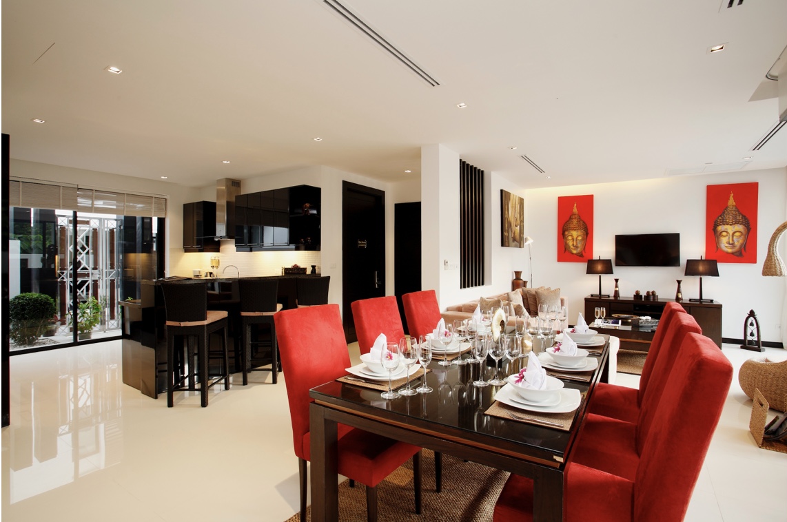 Luxurious villa in Nai Harn with jungle view, 3 bedrooms