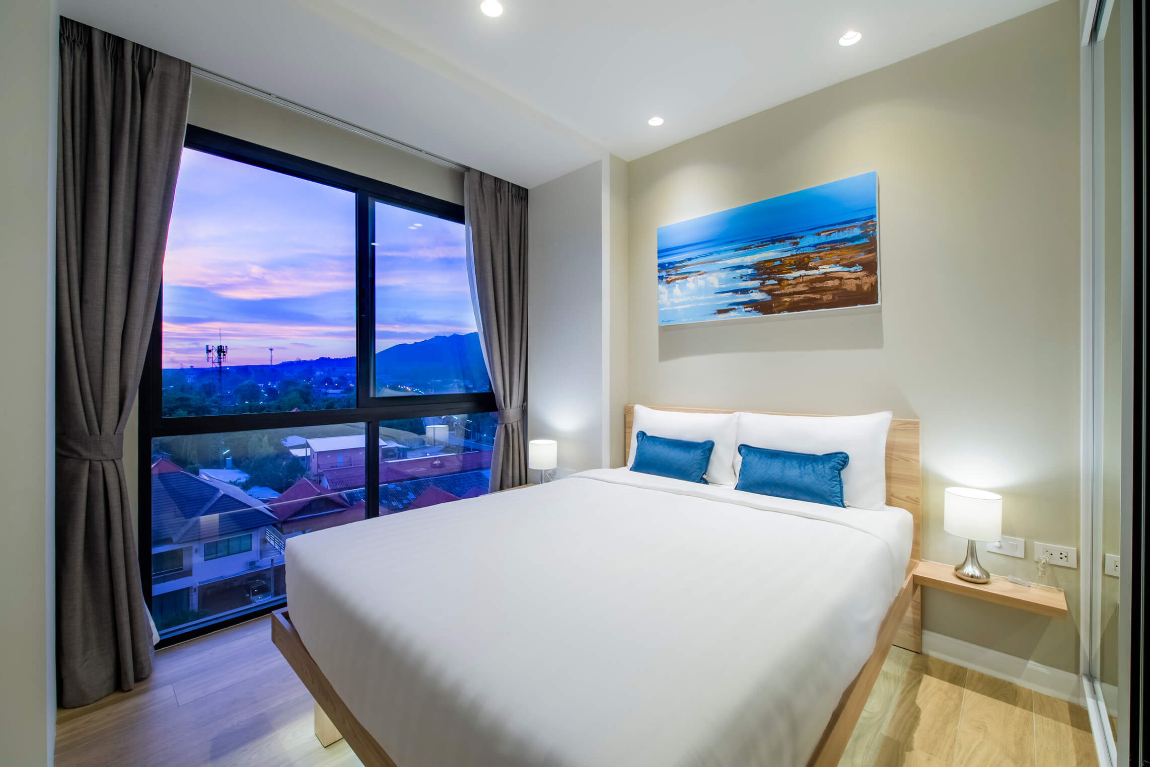 Cozy apartment with panoramic windows, Bangtao