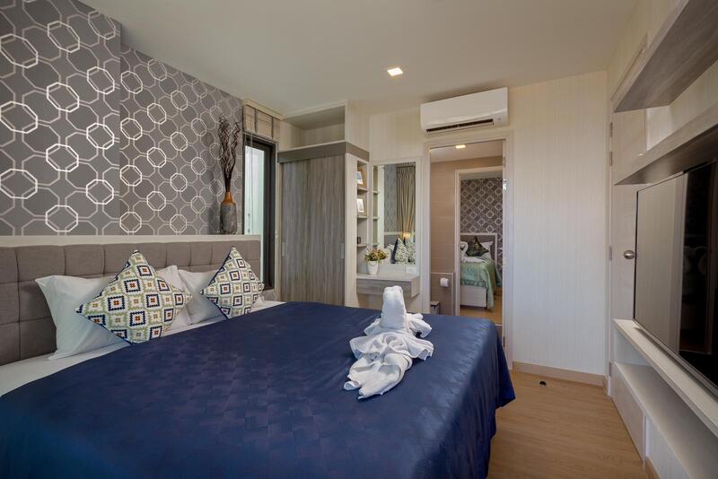 Light Design Apartment with Private Balcony, 2 Bedrooms, Kata Karon