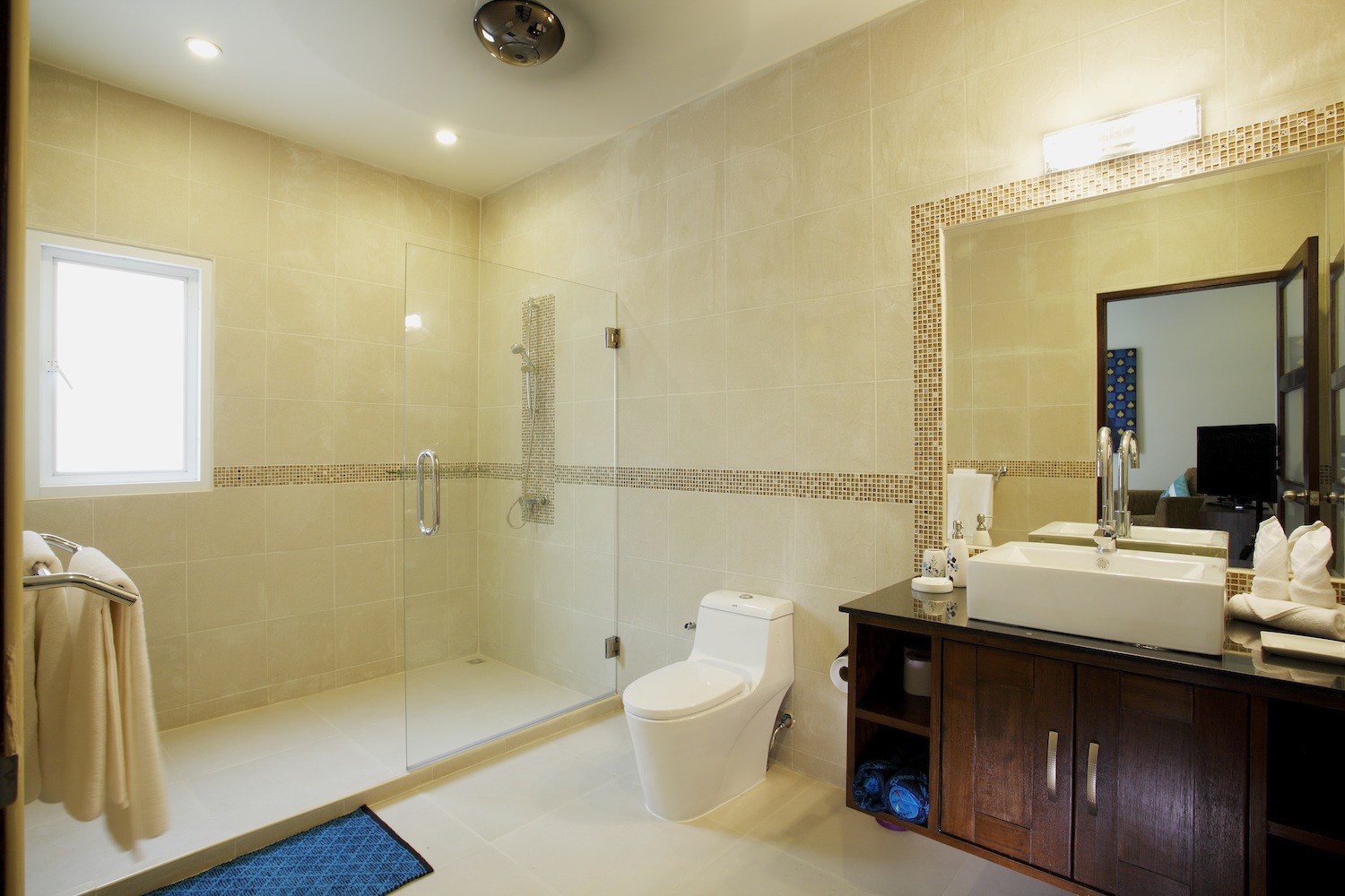 Villa with pool and private terrace, 9 bedrooms, Rawai