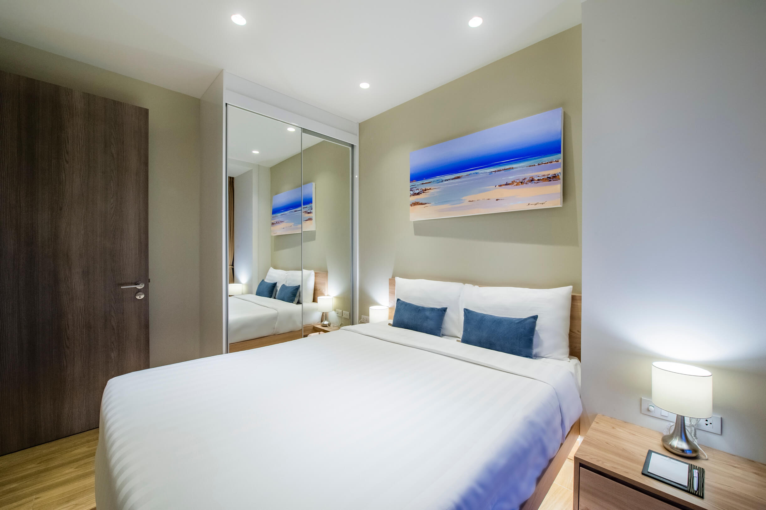 Apartment overlooking Phuket 2 bedrooms, Bangtao