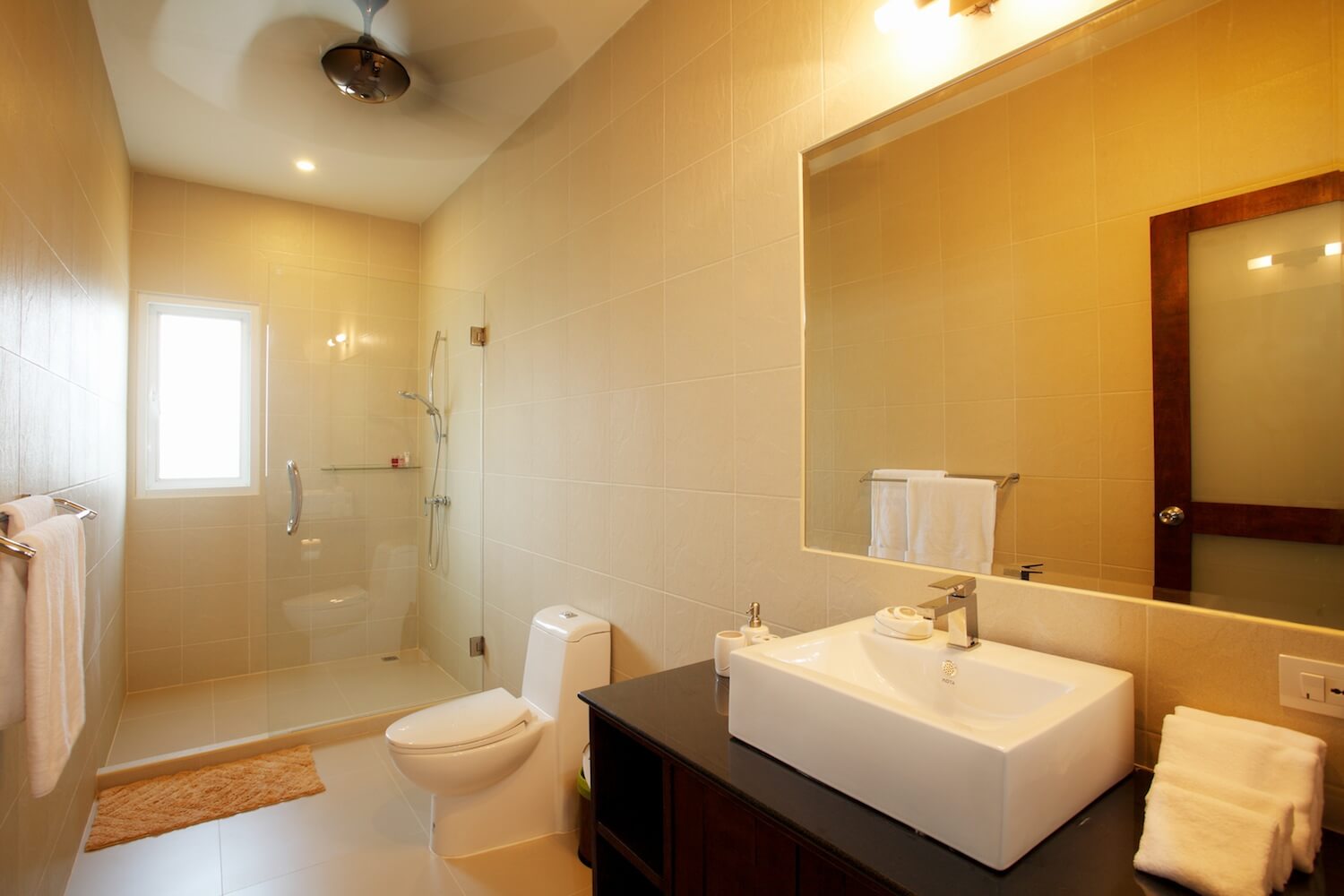 Luxury 7 bedroom villa, Nai Harn