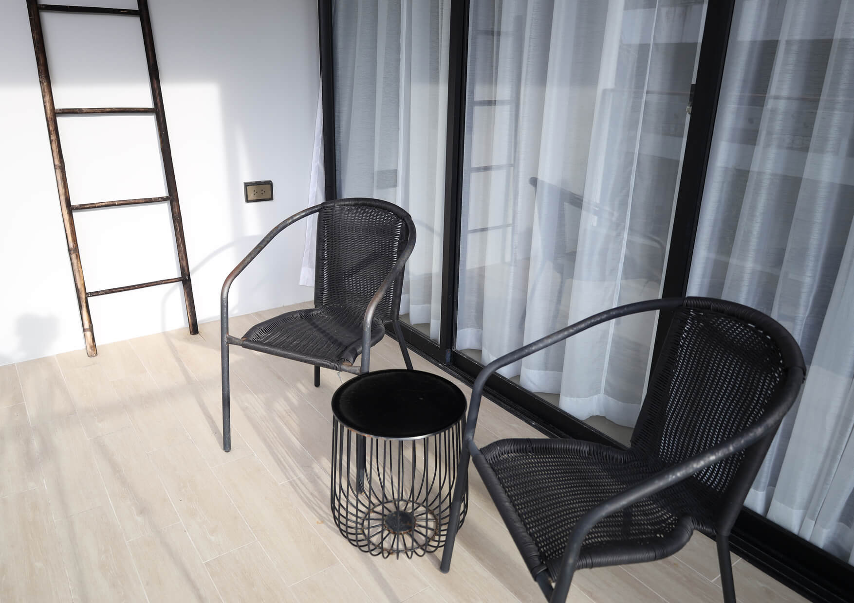 1 bedroom apartment for rent in Surin Beach