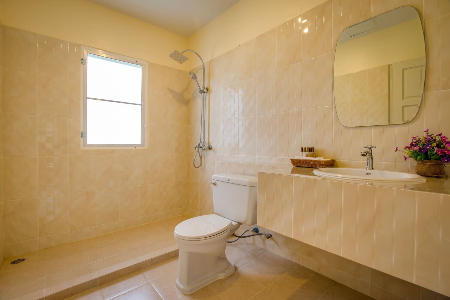 Cozy 2 bedroom villa, Chalong