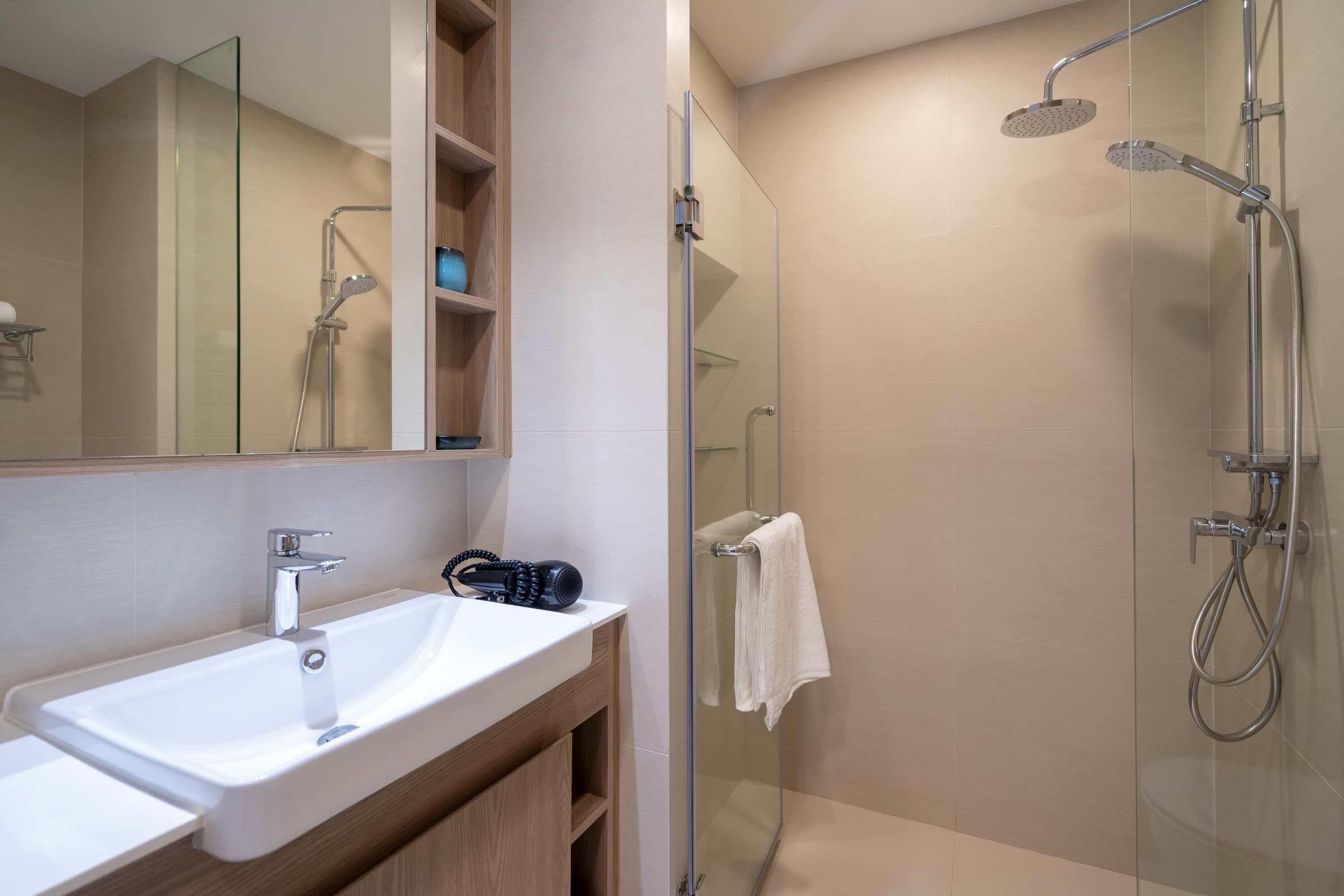 Apartment with good repair near Bang Tao beach, 2 bedrooms