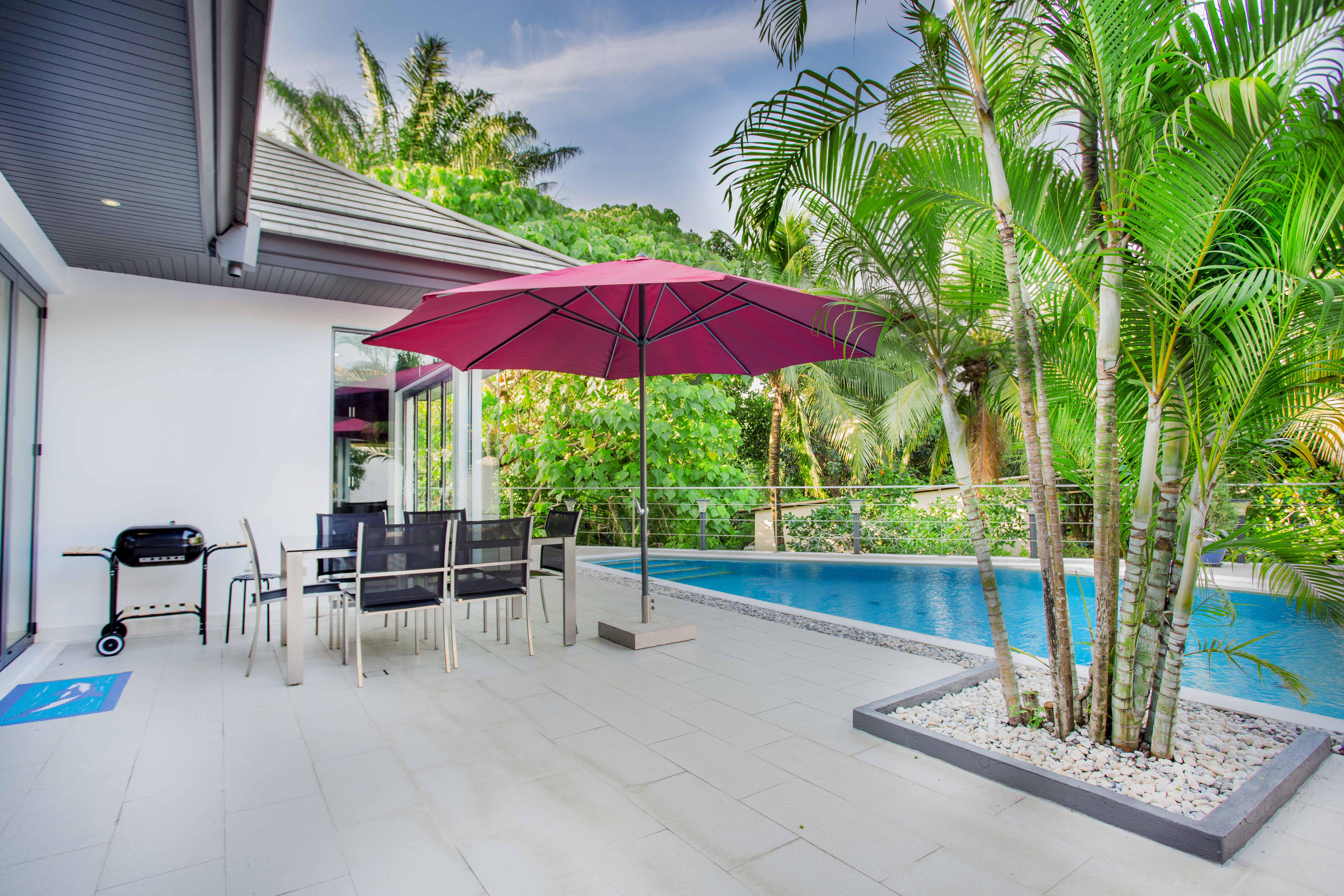 Spacious 4 bedroom contemporary style villa, Rawai