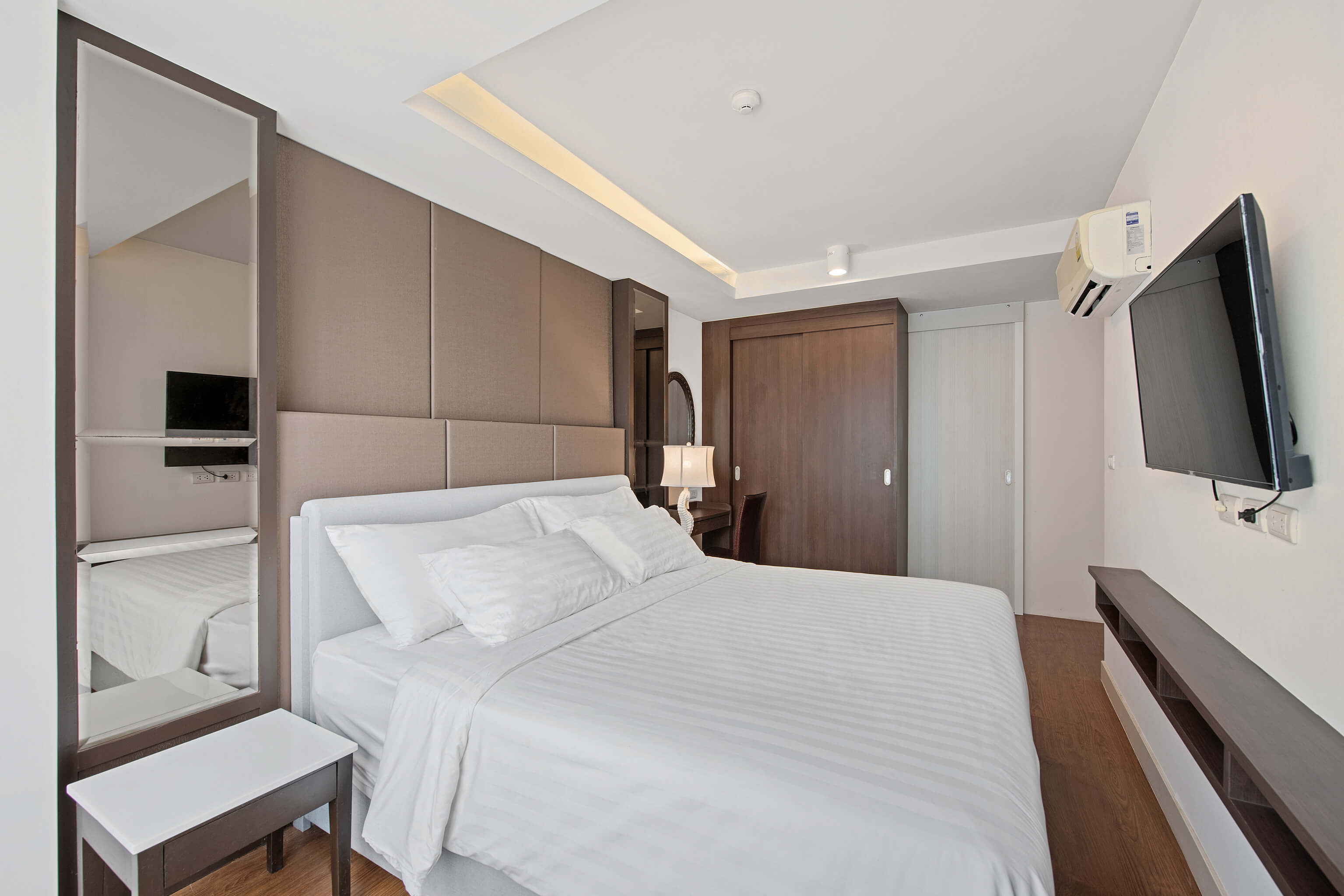 Scenic View Apartment, 1 Bedroom, Surin
