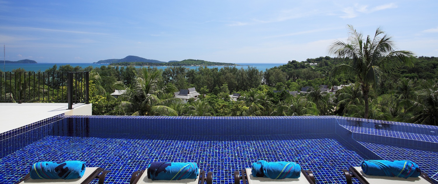 Villa with pool and private terrace, 9 bedrooms, Rawai