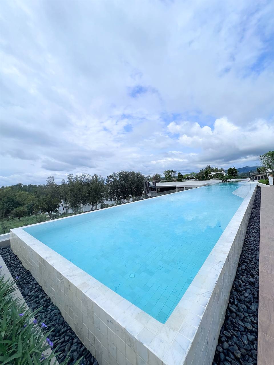 Sunny apartment located in a residential complex near Bang Tao beach, 1 bedroom