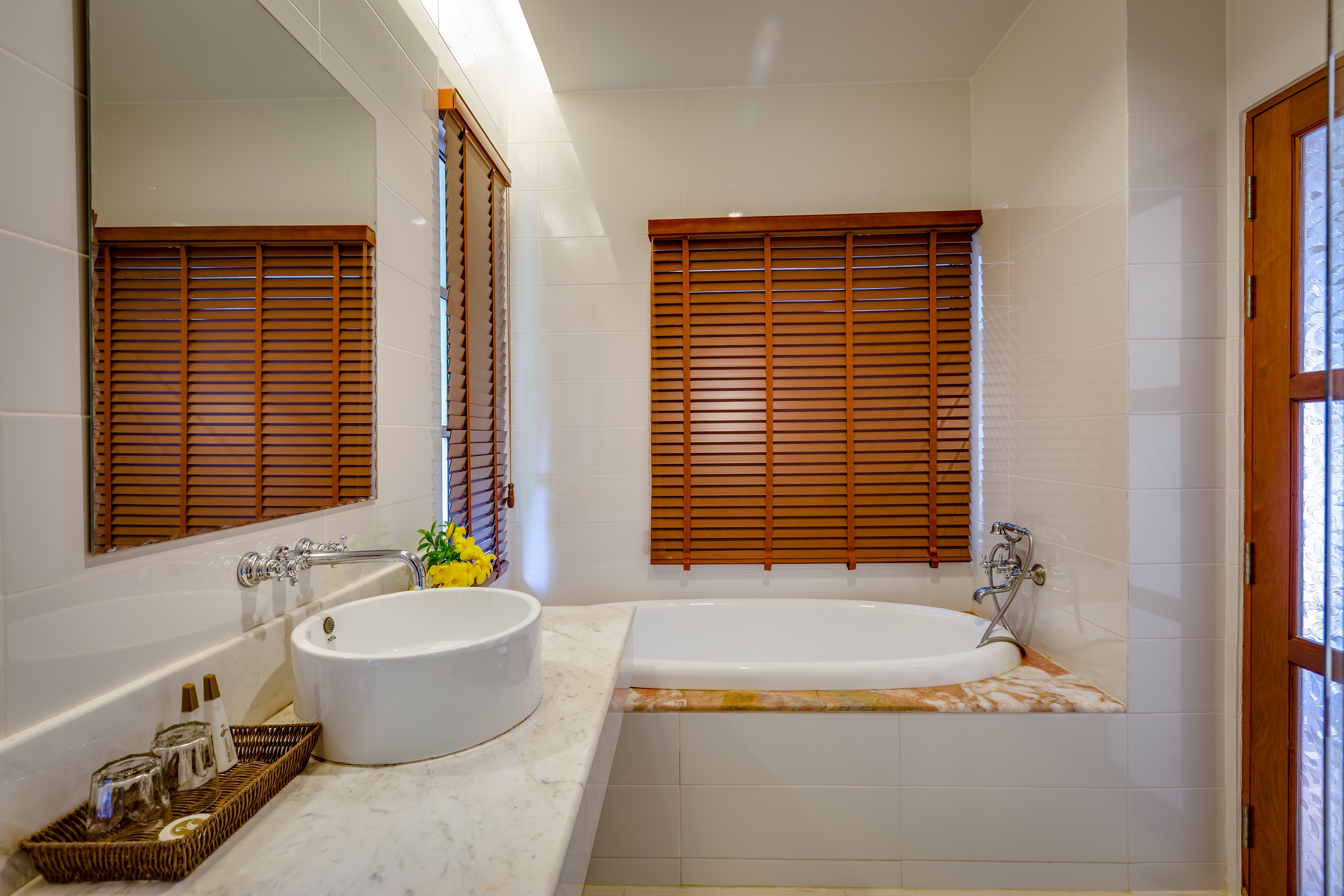 Family villa on the coastline in Rawai, 3 bedrooms