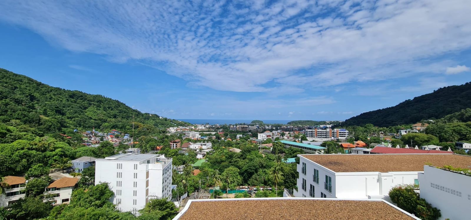 Spacious apartment with panoramic windows, Kata, 3 bedrooms
