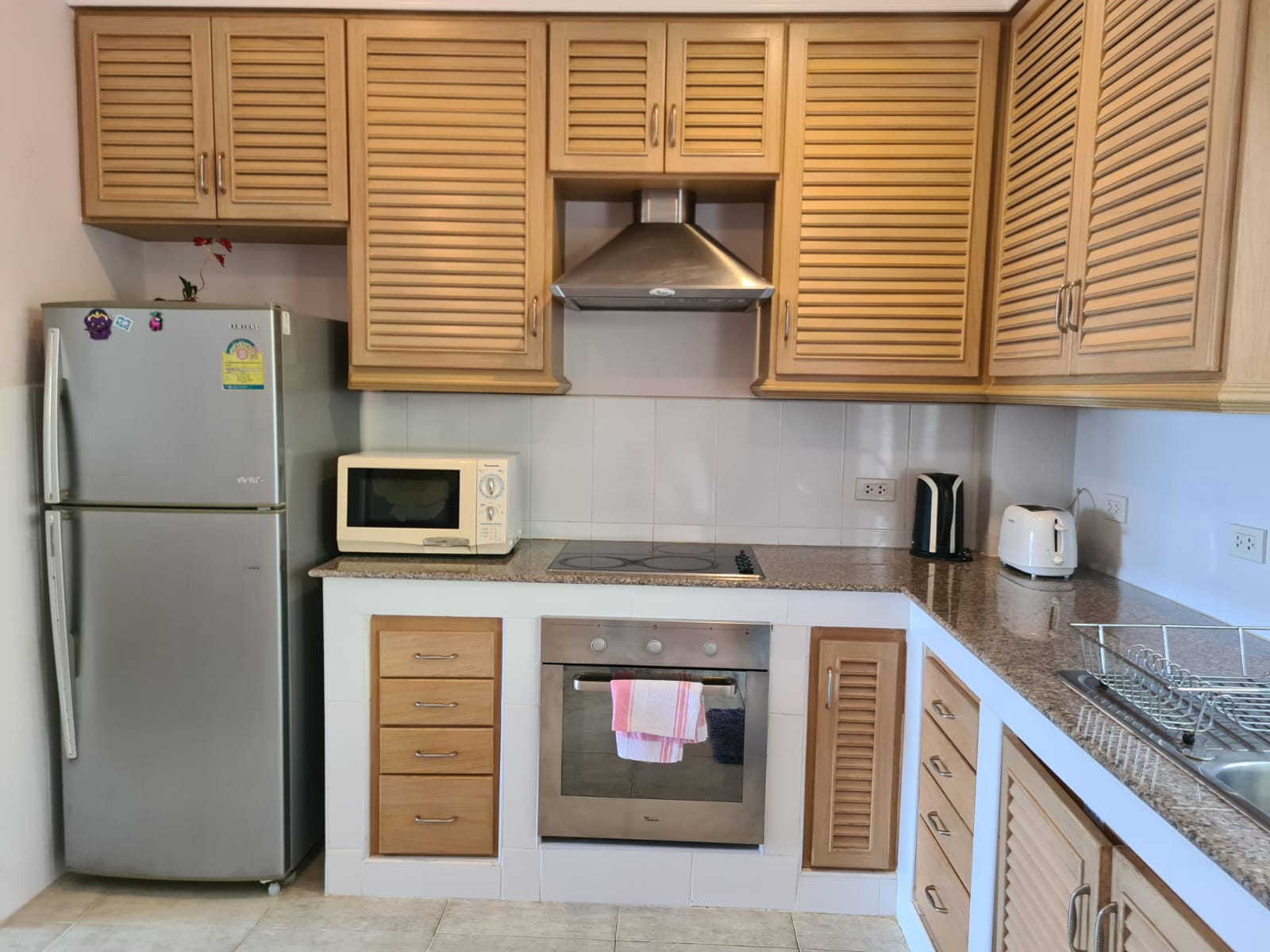 1 bedroom apartment with balcony and garden, Karon