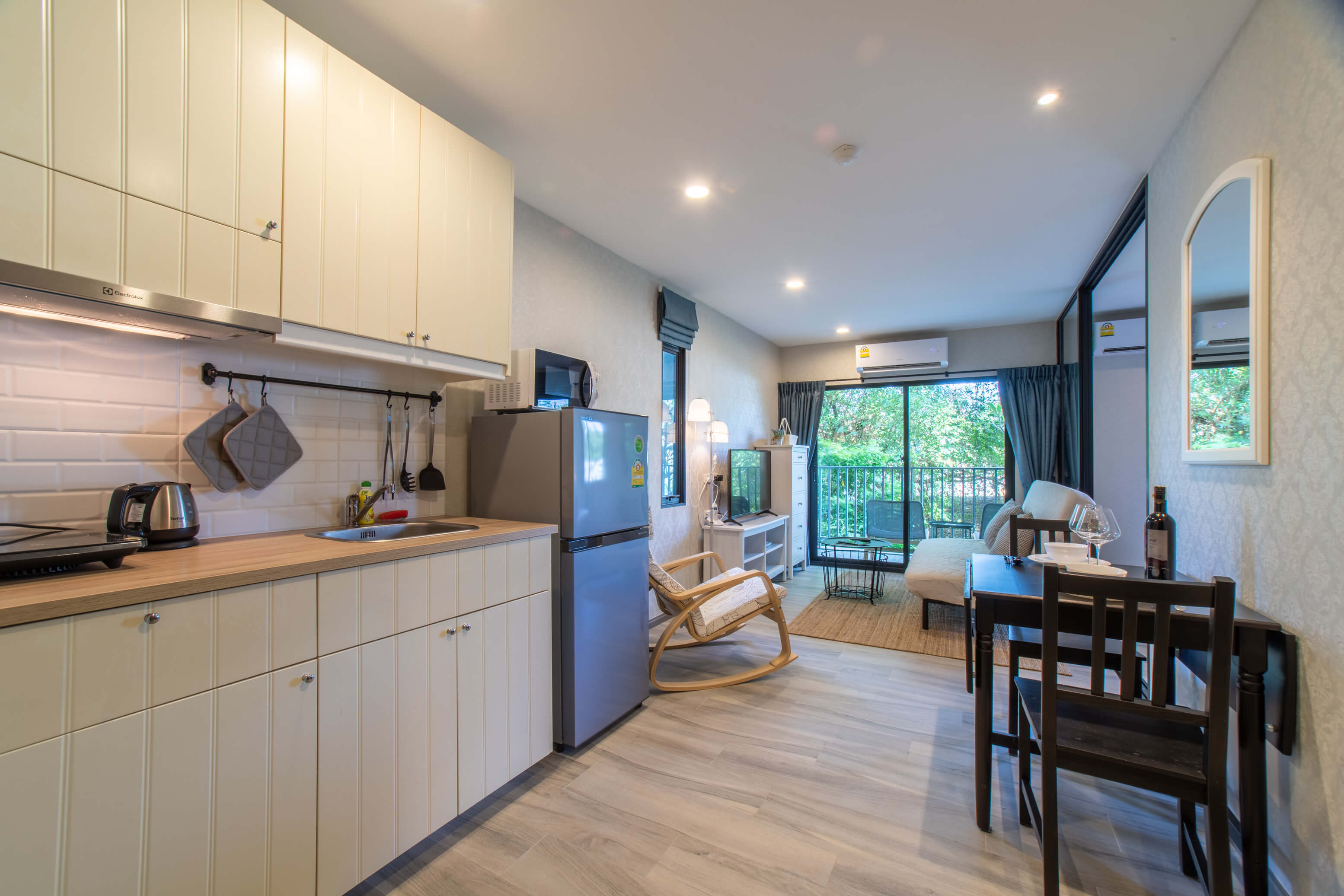 Cozy apartment 39 sq. m. with 1 bedroom, Nai Yang