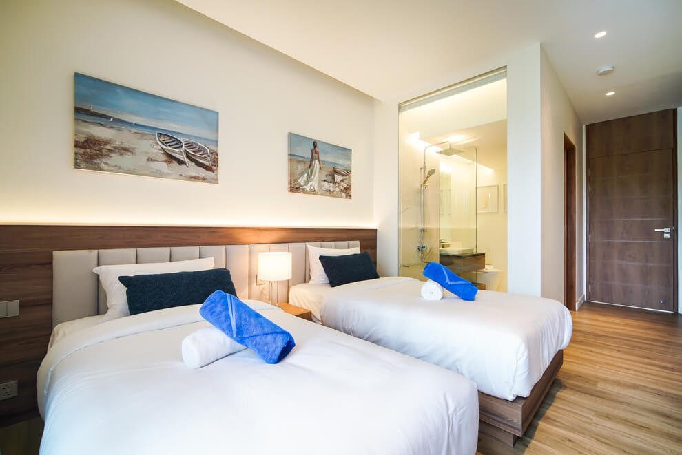 Luxury villa with panoramic windows and sea views, 5 rooms, Kata Noi