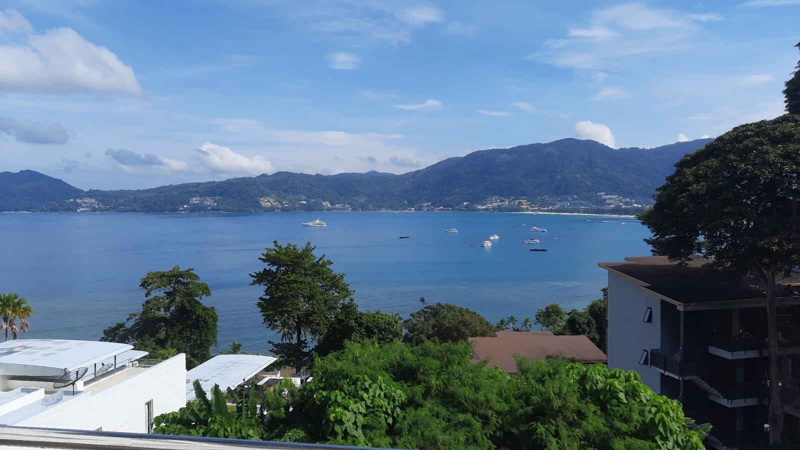 Cozy apartments with 1 and 2 bedrooms, Patong