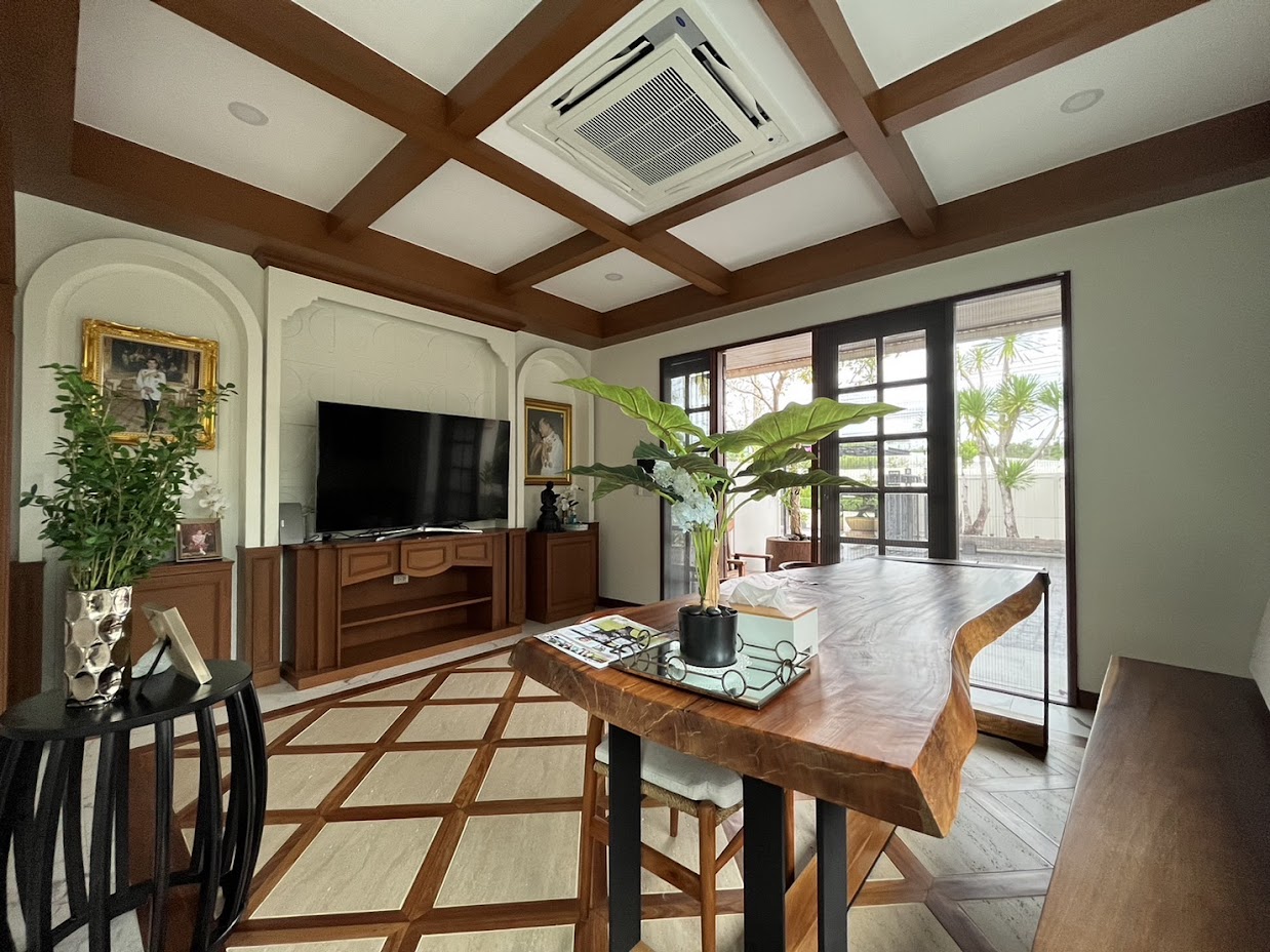 Уютная современная вилла с частным бассейном, 4 спальни, центр Phuket Town