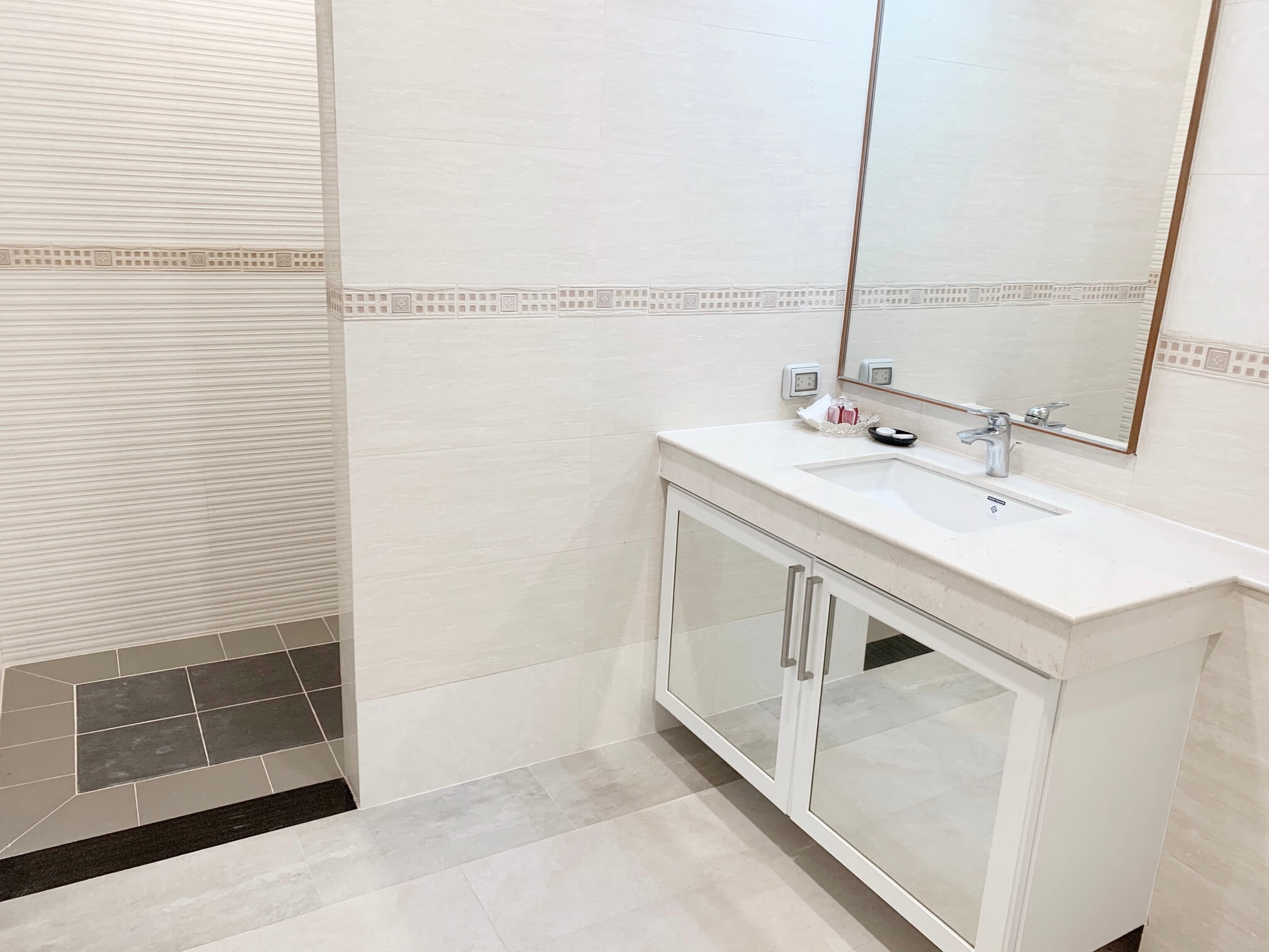 One-Bedroom Scenic View Apartment, Kata