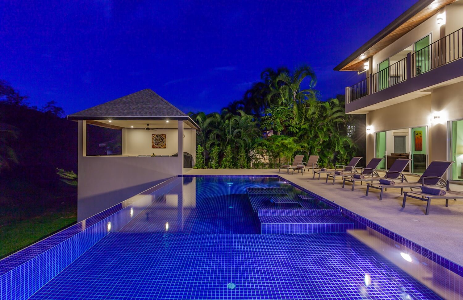 Luxury 7 bedroom villa, Nai Harn