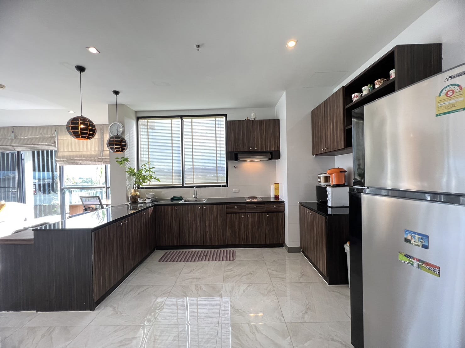 Apartment with a huge pool on the territory, 2 bedrooms, Phuket Town